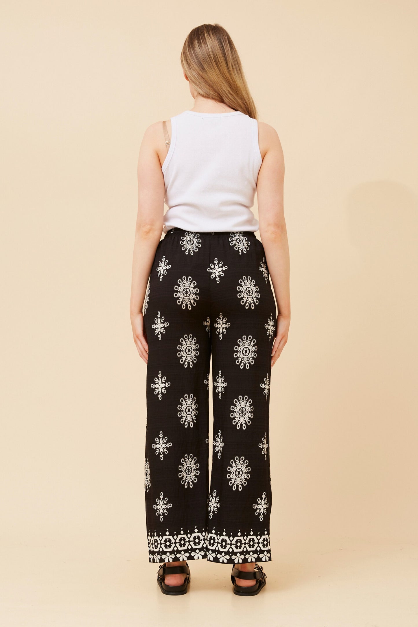 Aida embroidery Print Wide Leg Pant P525008 Black
