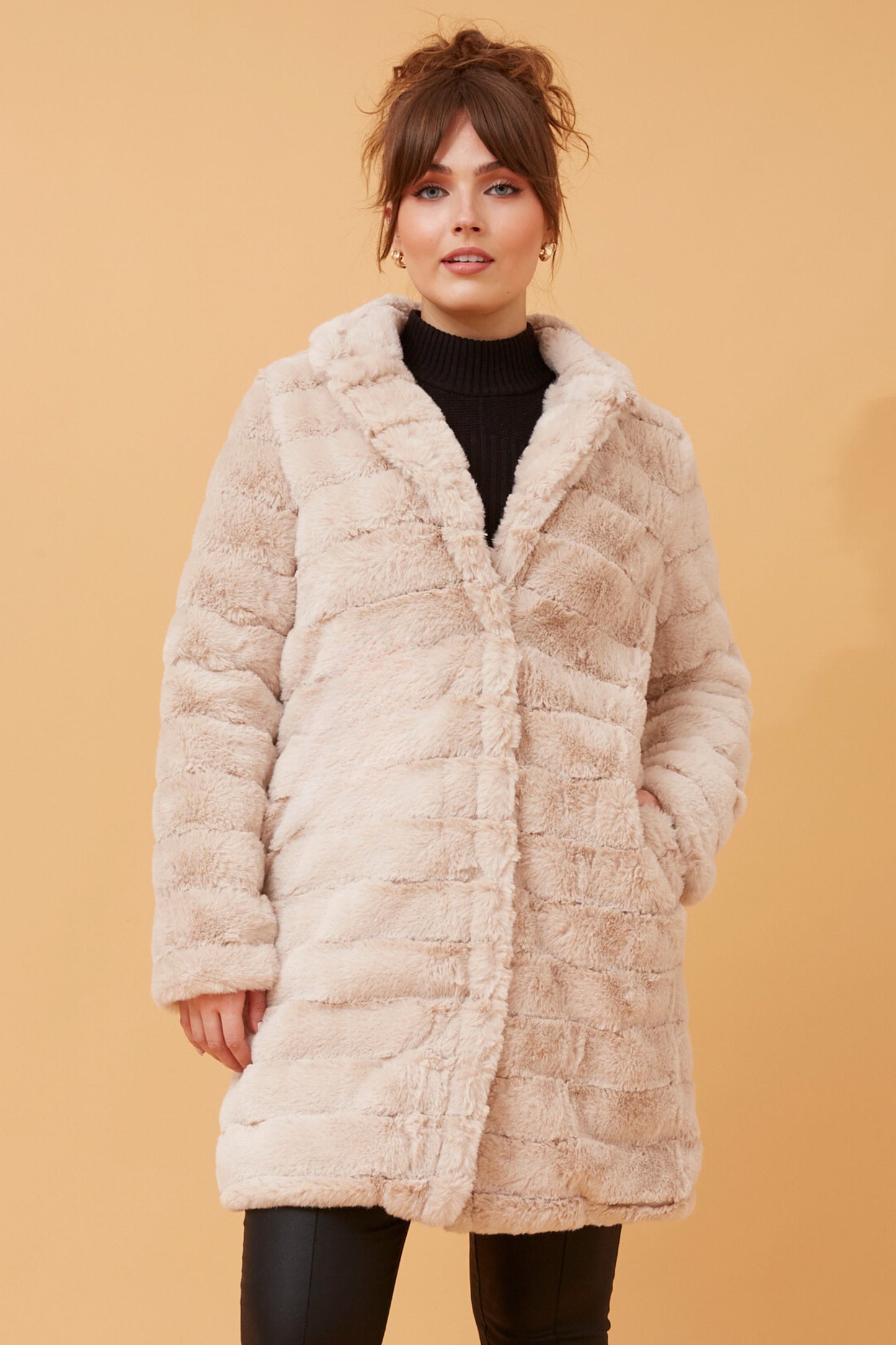 Sanna Faux Fur Coat - Beige