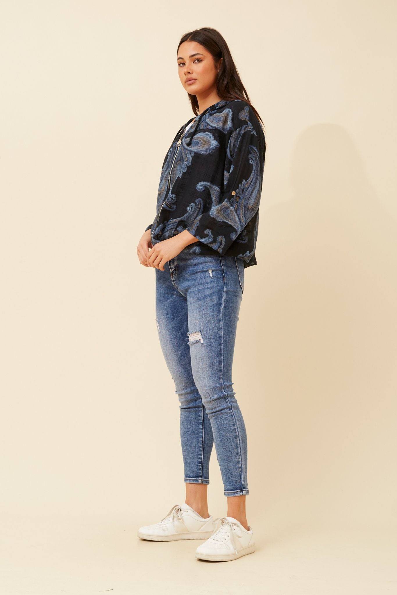 Seta Paisley Printed Hoody Jacket J522888 Black