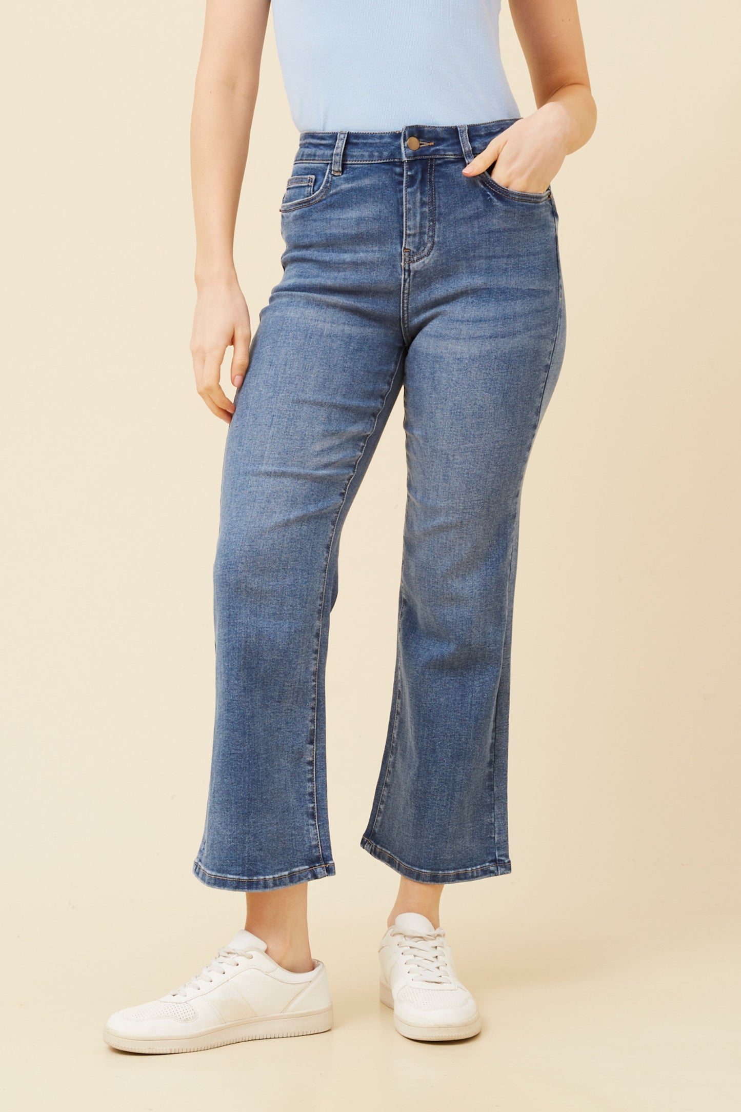 Straight Leg Denim Pant P731728