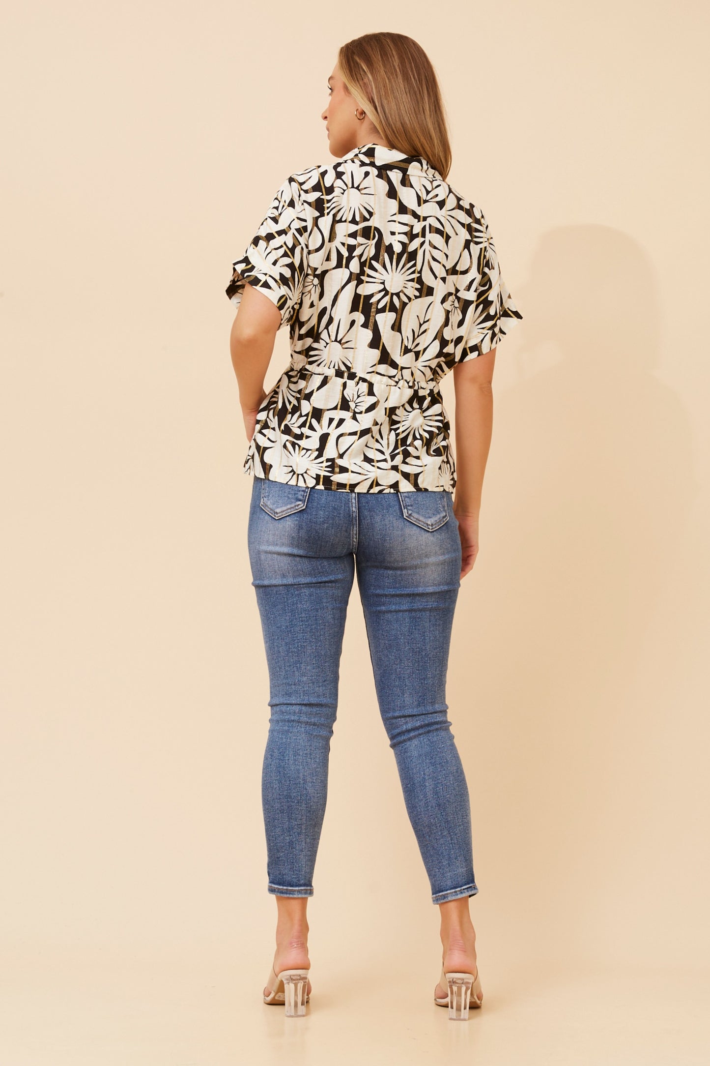 Etta Foil Details Top T735110