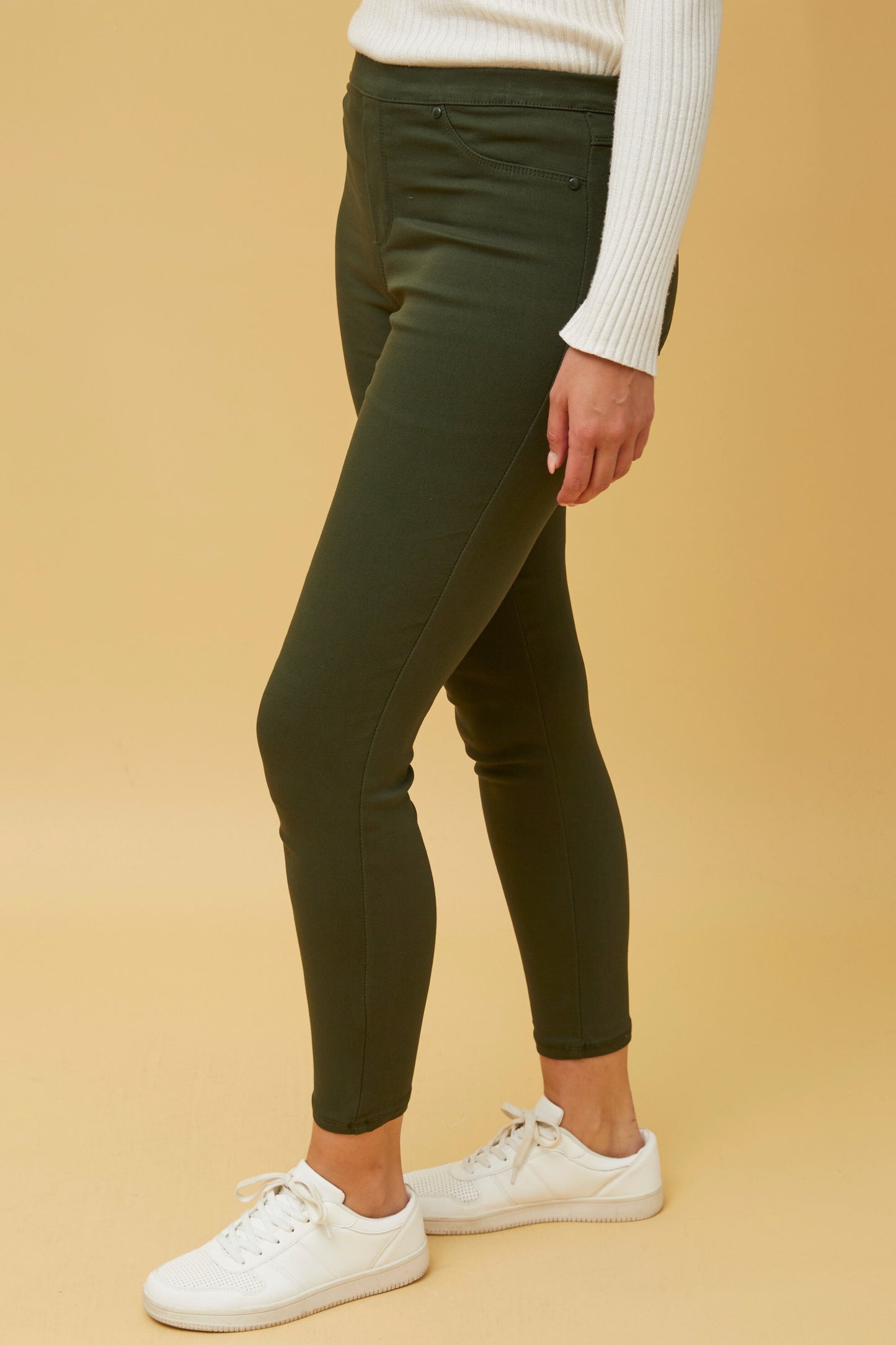 Sally Stretchable Skinny Pants Khaki P502564