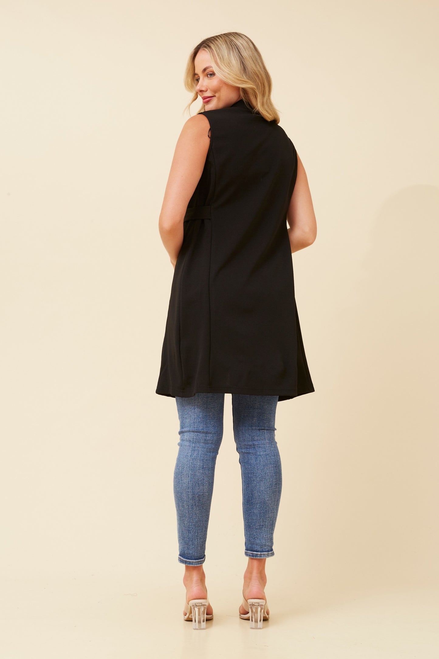 Zuri Longline Vest V731805 Black