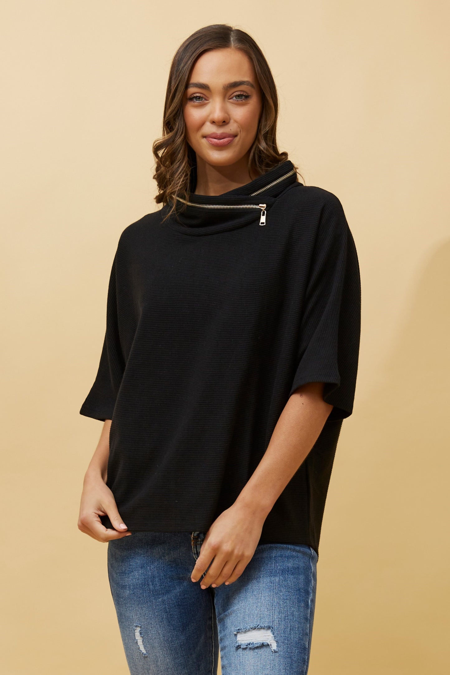 Kael Zip Detail Top T508336