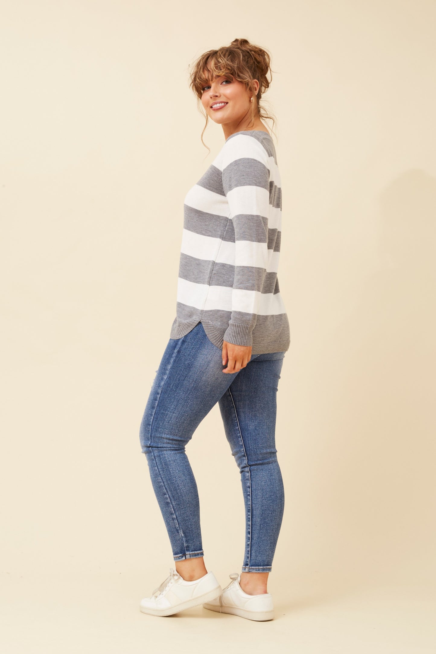 Georgi Stripe Knit KP518385 Light Grey Marl