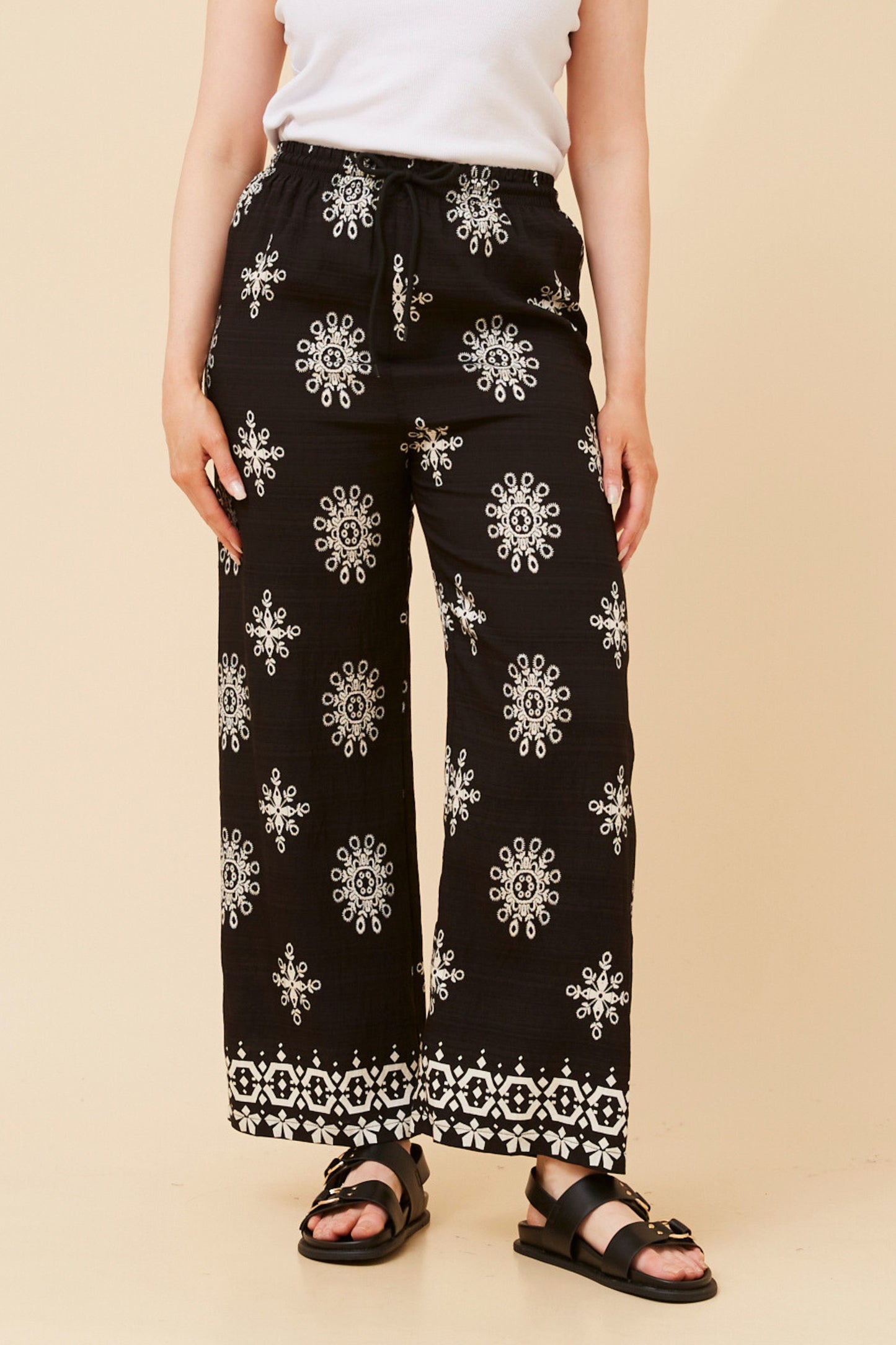 Aida embroidery Print Wide Leg Pant  P525008 Black