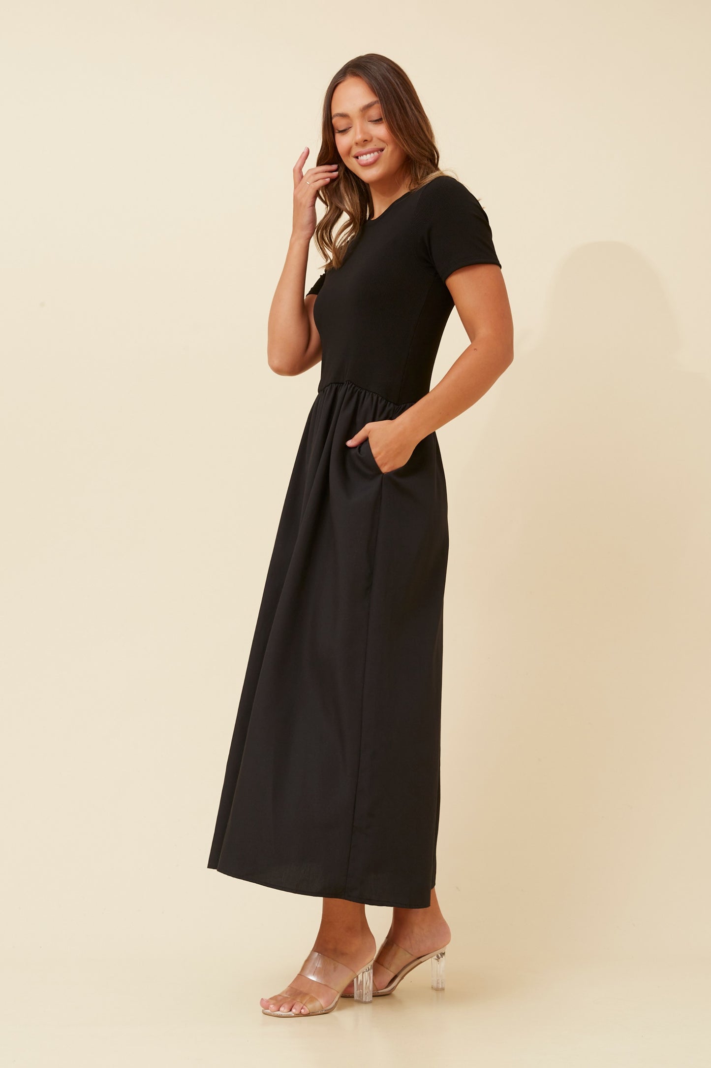 Becca Midi Dress D522687 Black