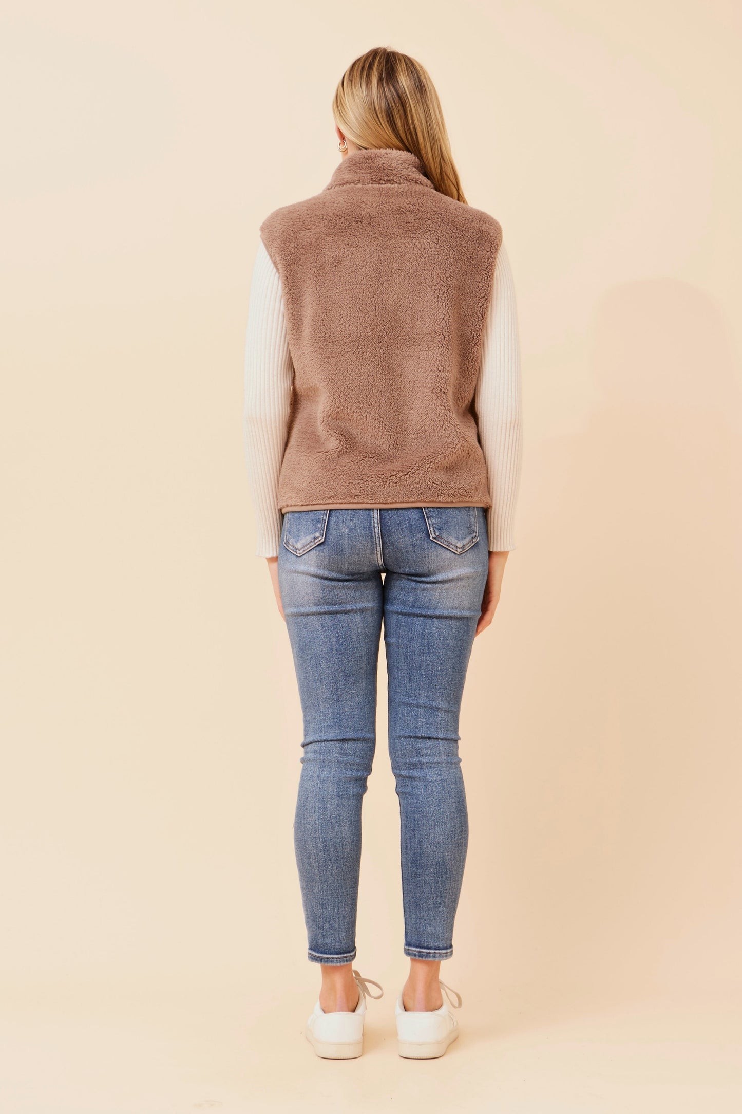 Chiara Faux Fur V524412 Mocha