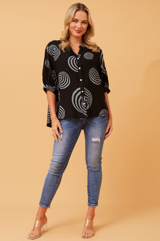 Alicia Printed Back Button Top T519118 Black