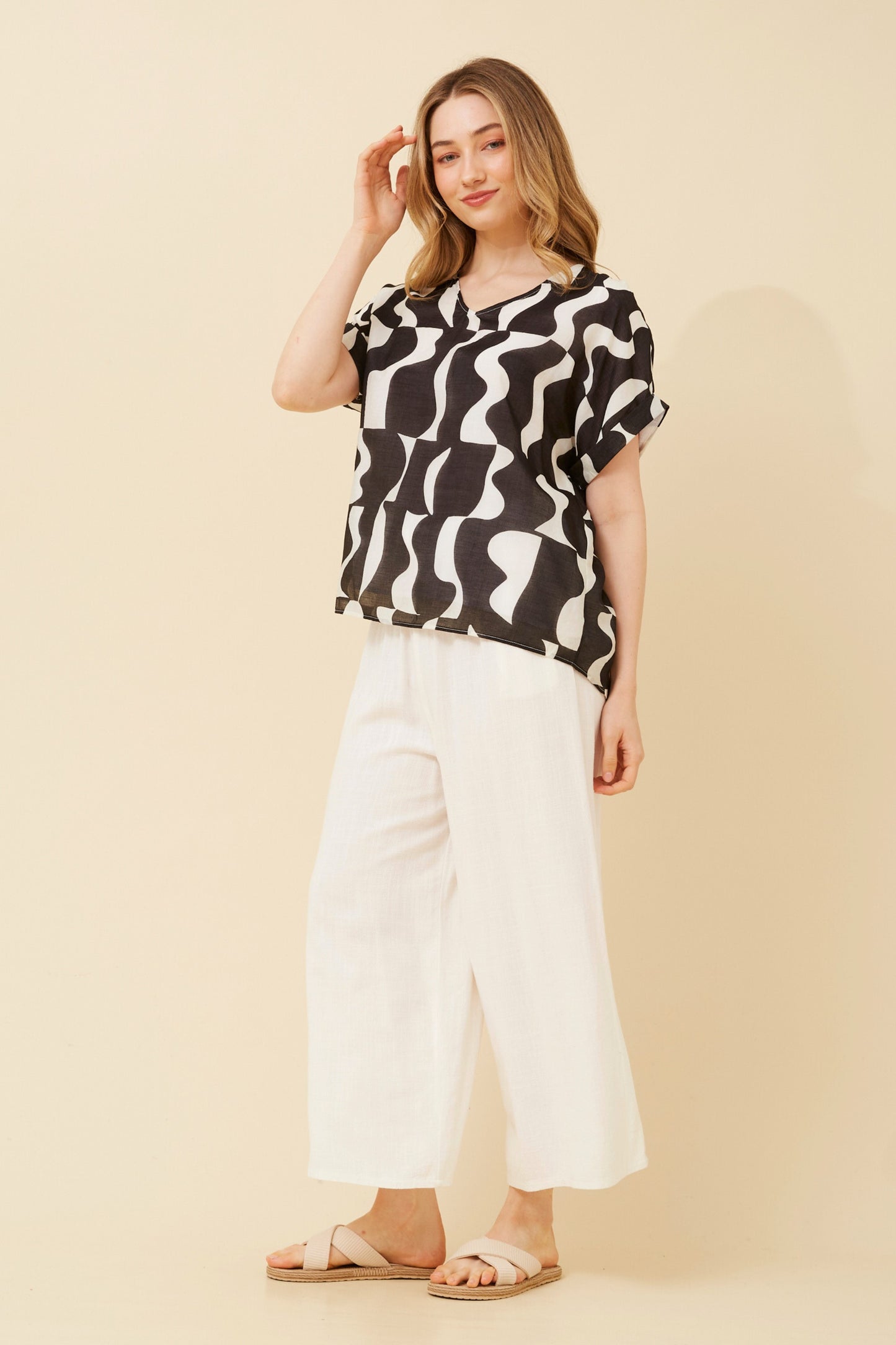 Ariana Abstract Print Top T521549