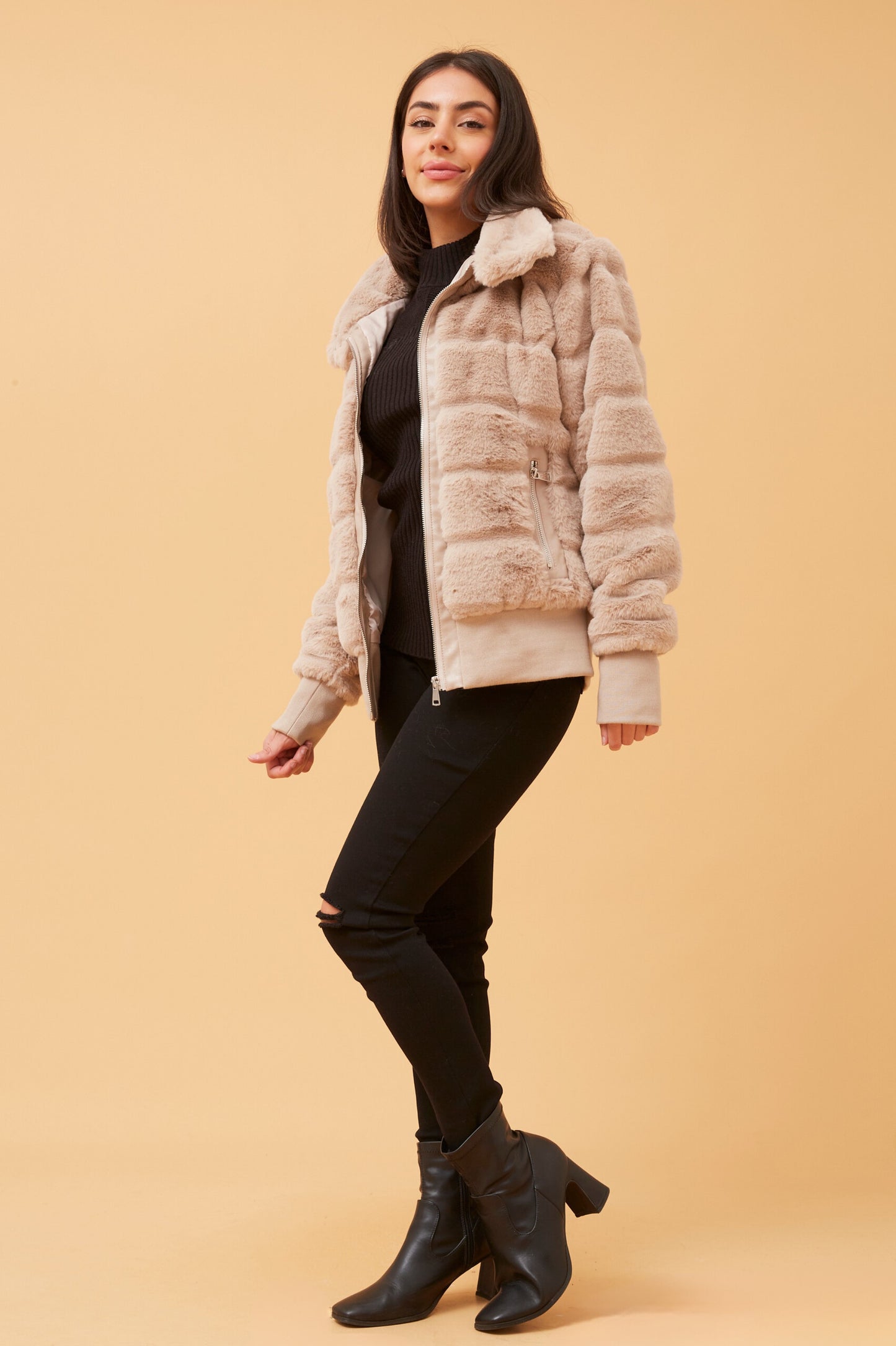 Aurora Faux Fur Beige J515278