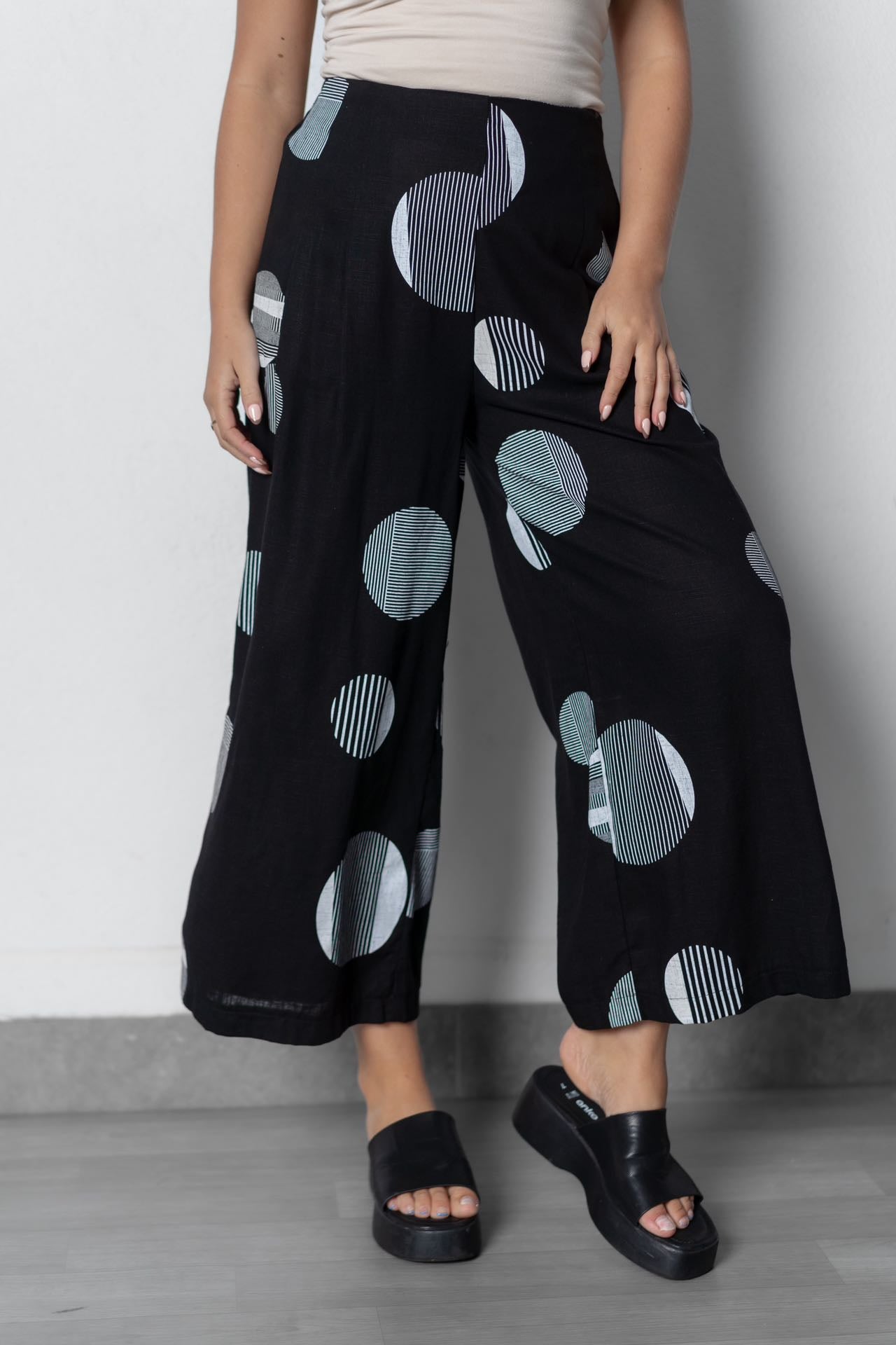 Wide leg Pants - Black 36262D