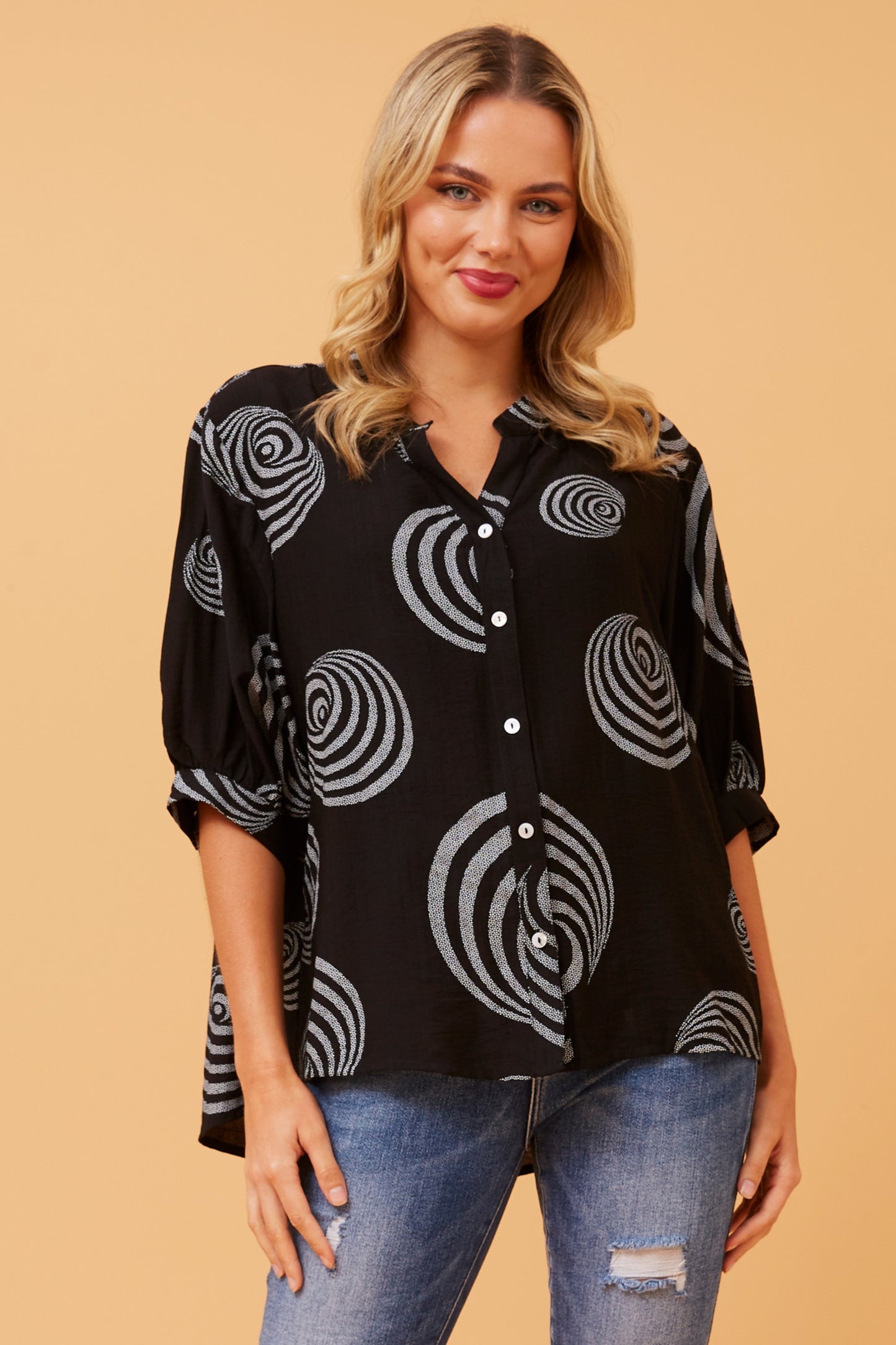 Alicia Printed Back Button Top T519118 Black