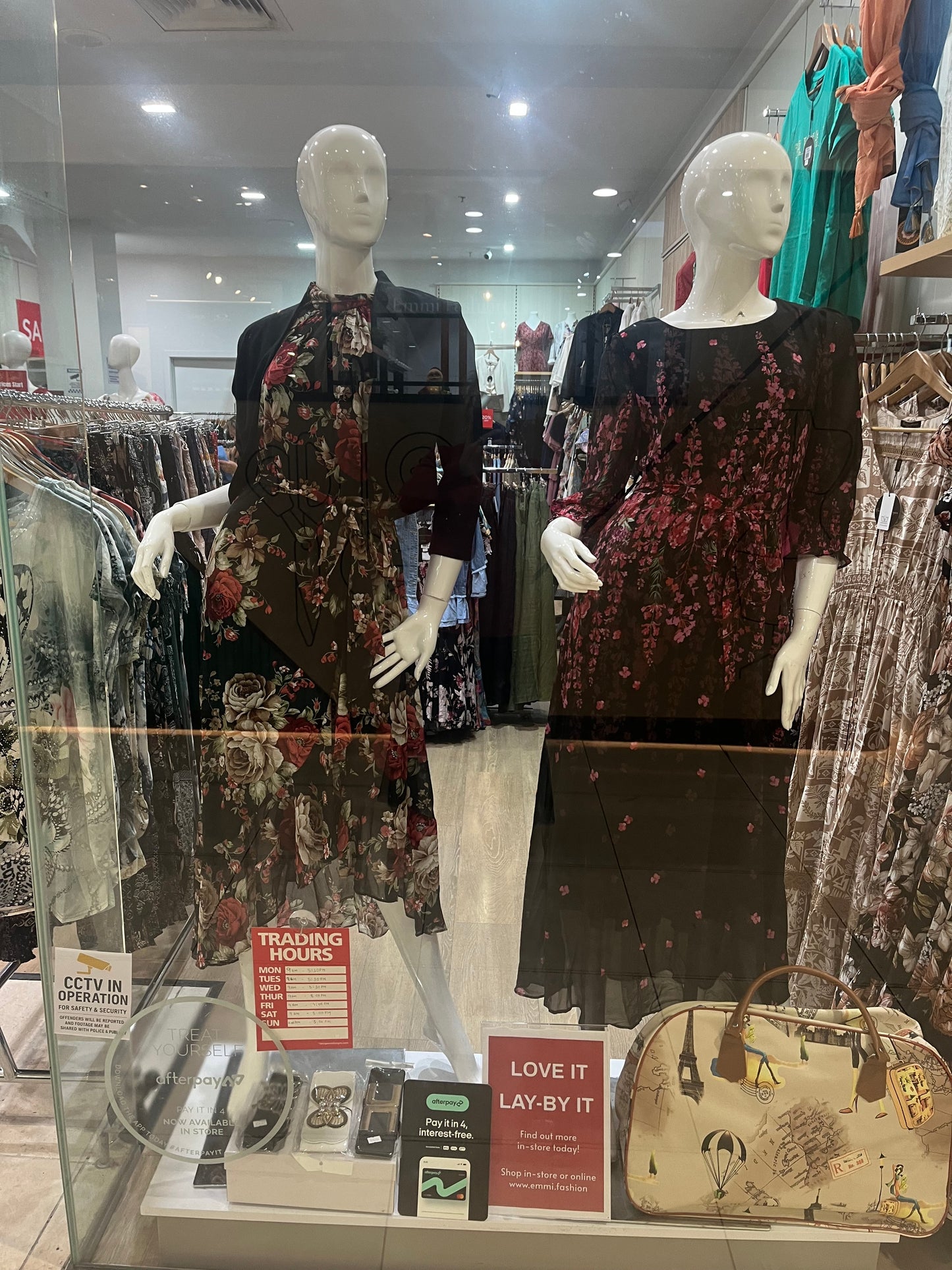 Joy Printed Maxi Dress D735315