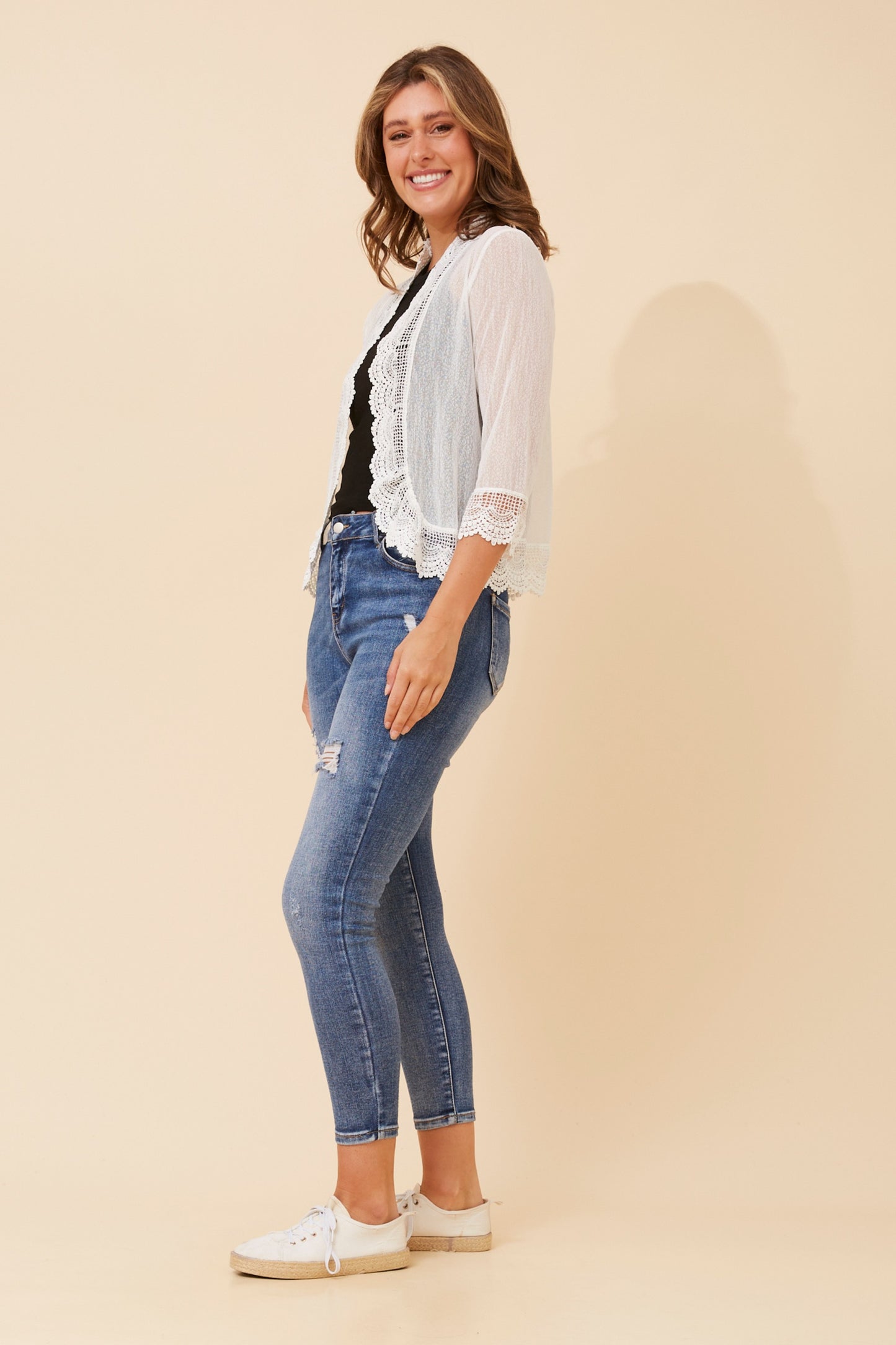 Ehna Mesh Short Cardigan C525235 Cream