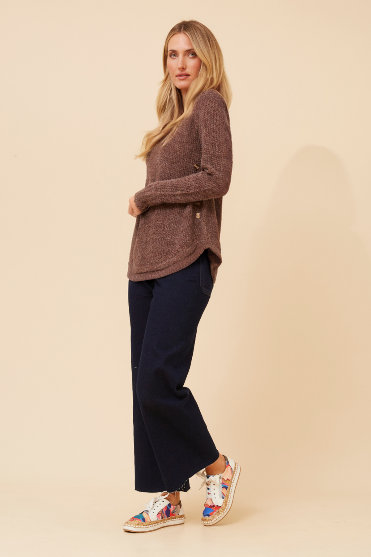 Jerry Button Detail Knit KP508431 Chocolate