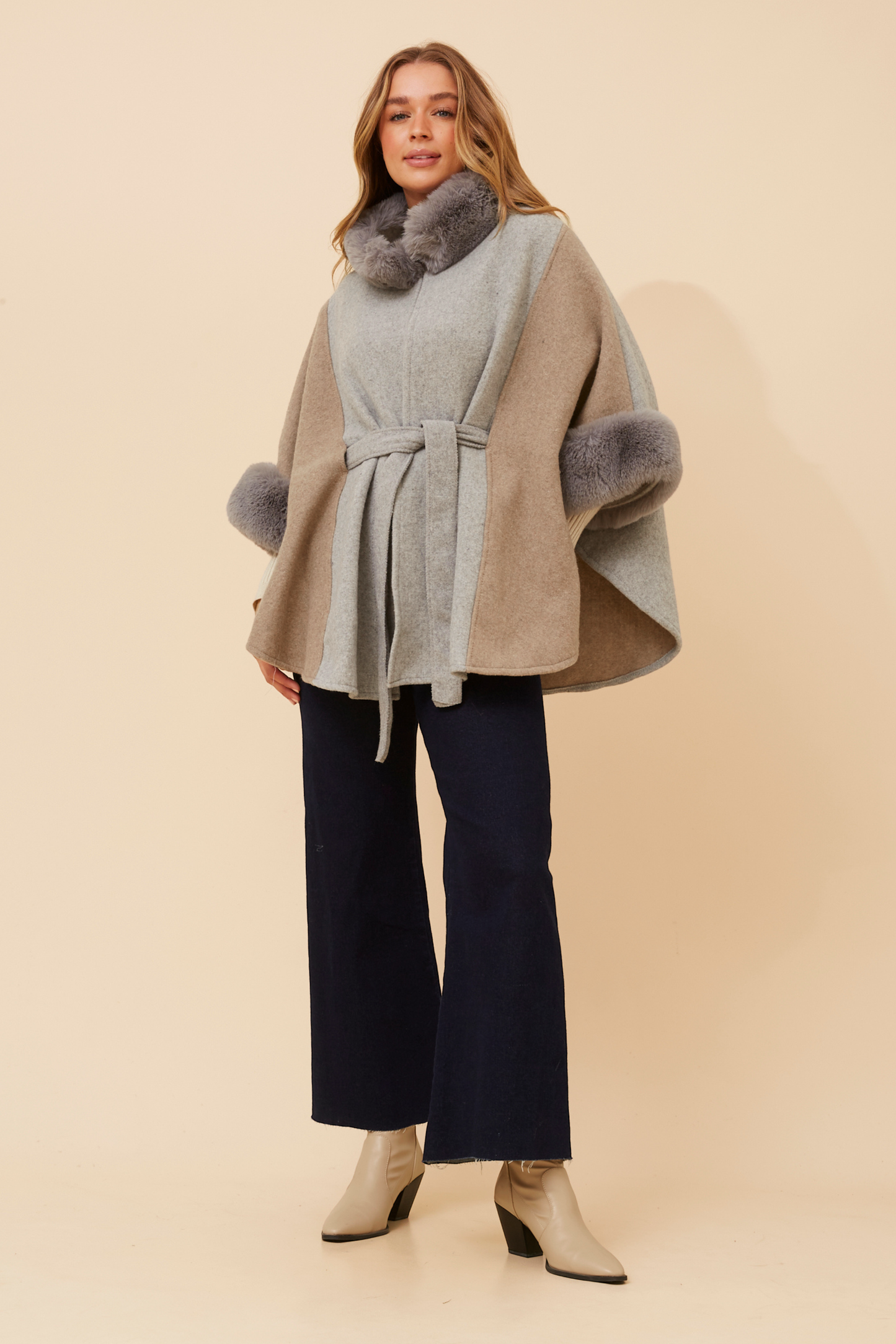 Olia Faux Poncho PC525817