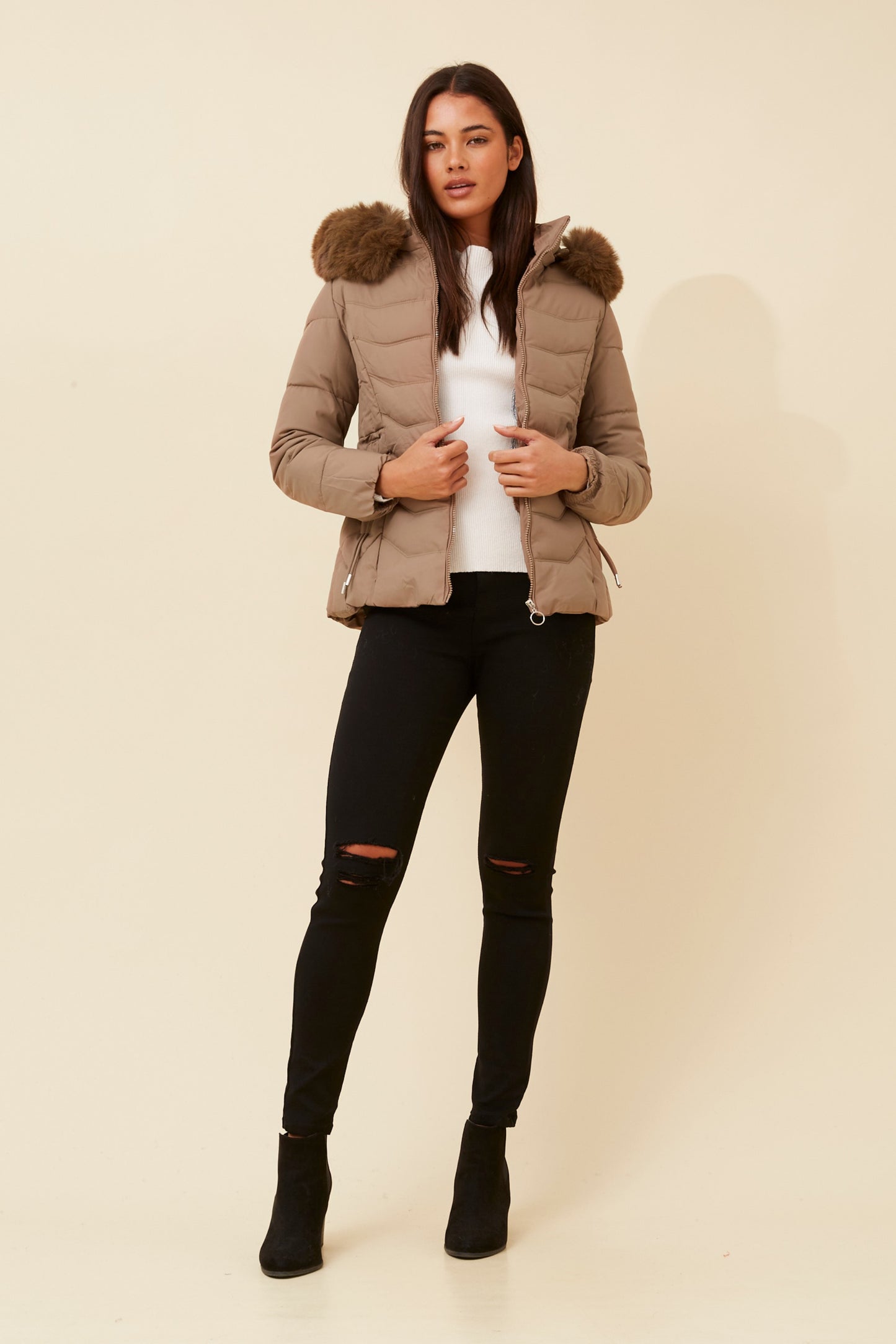 Poppy Puffer Jacket J517300