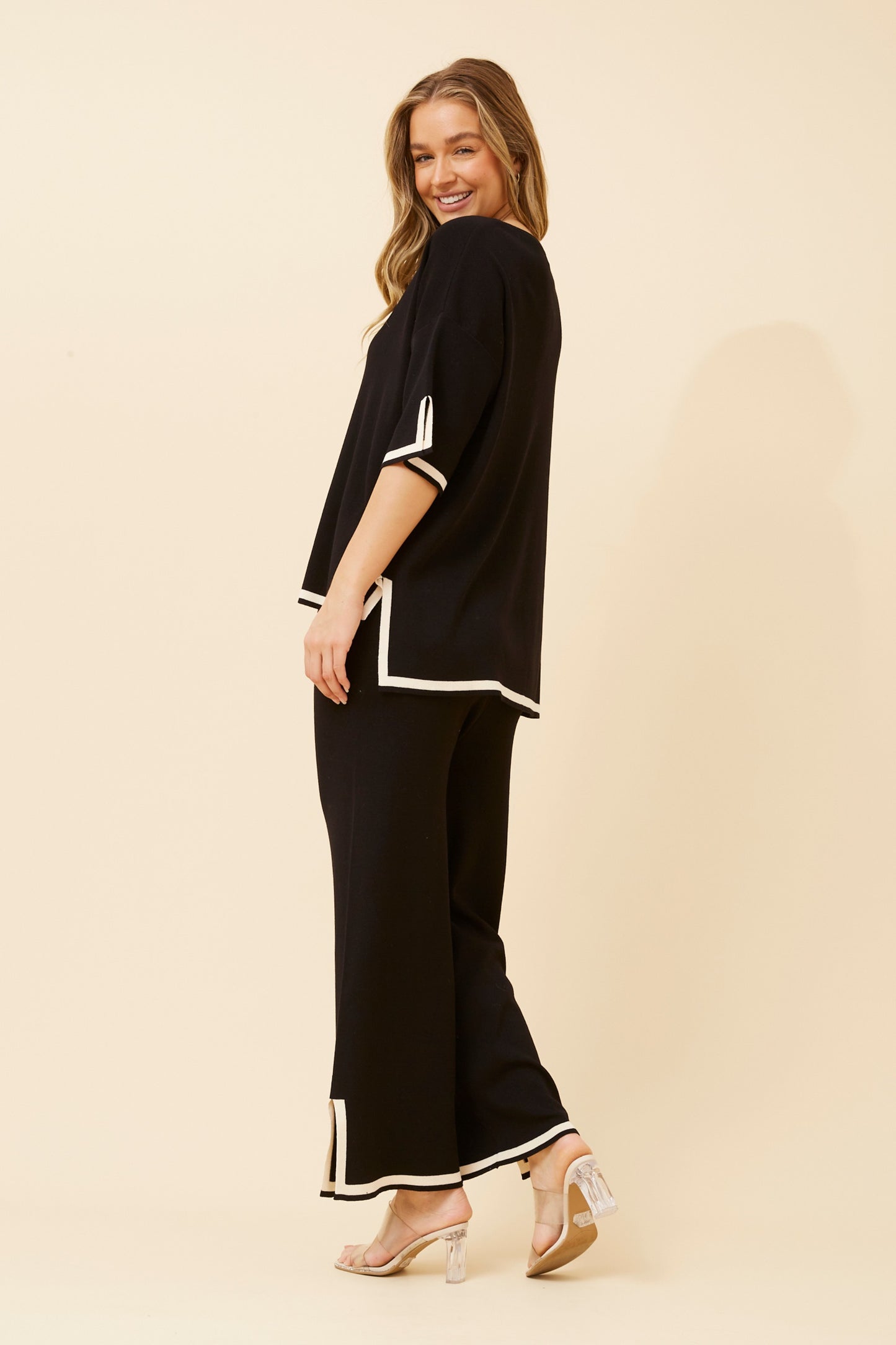 Gigi Knitted Set SET734257