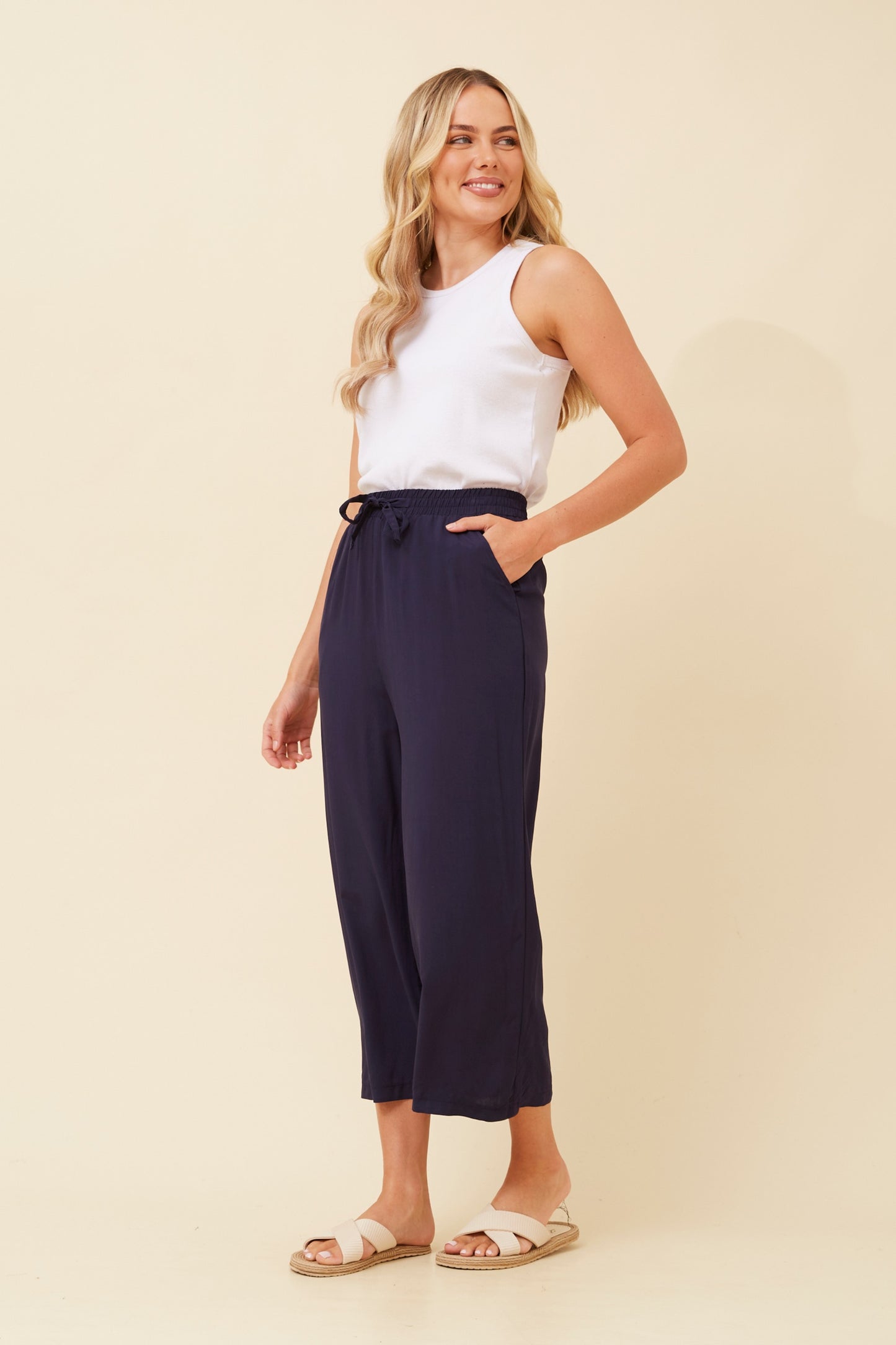 Zen Culotte Pants P522845 Navy