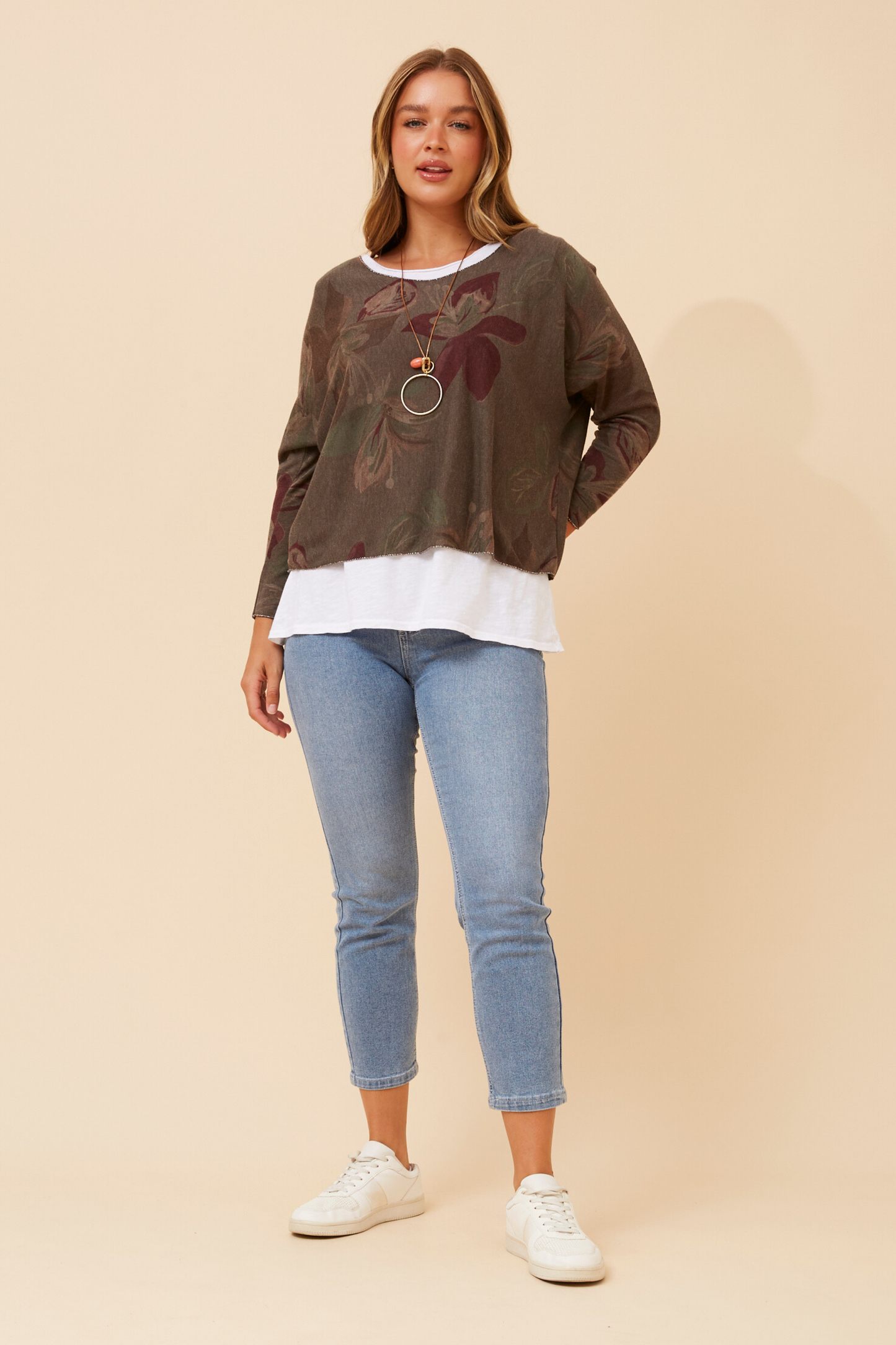Vona Layered Top T526212