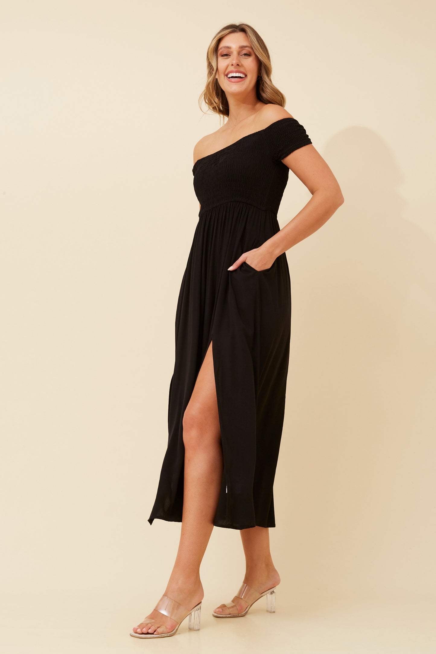 Robin Maxi Dress D505120 - Black