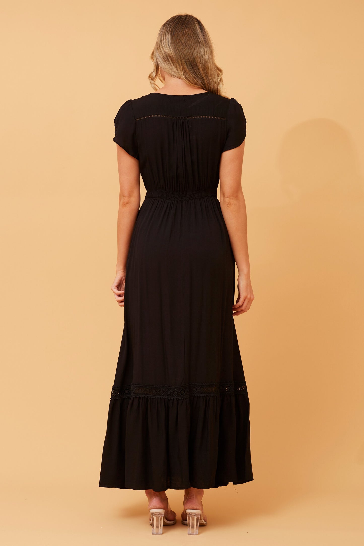 Willa Maxi Dress - Black D509360