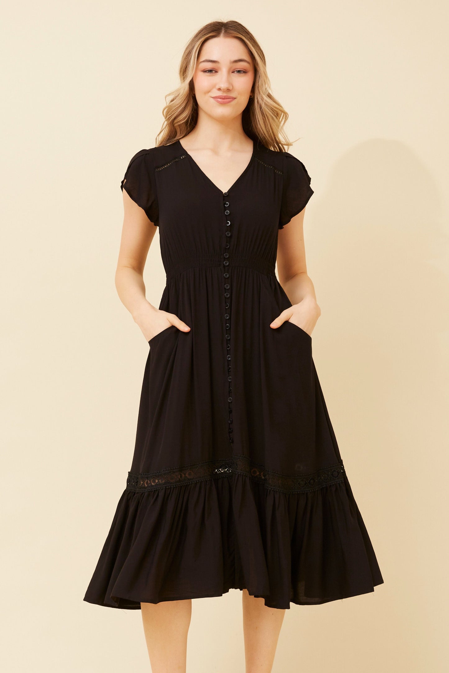 Lilah Midi Dress - Black D519816