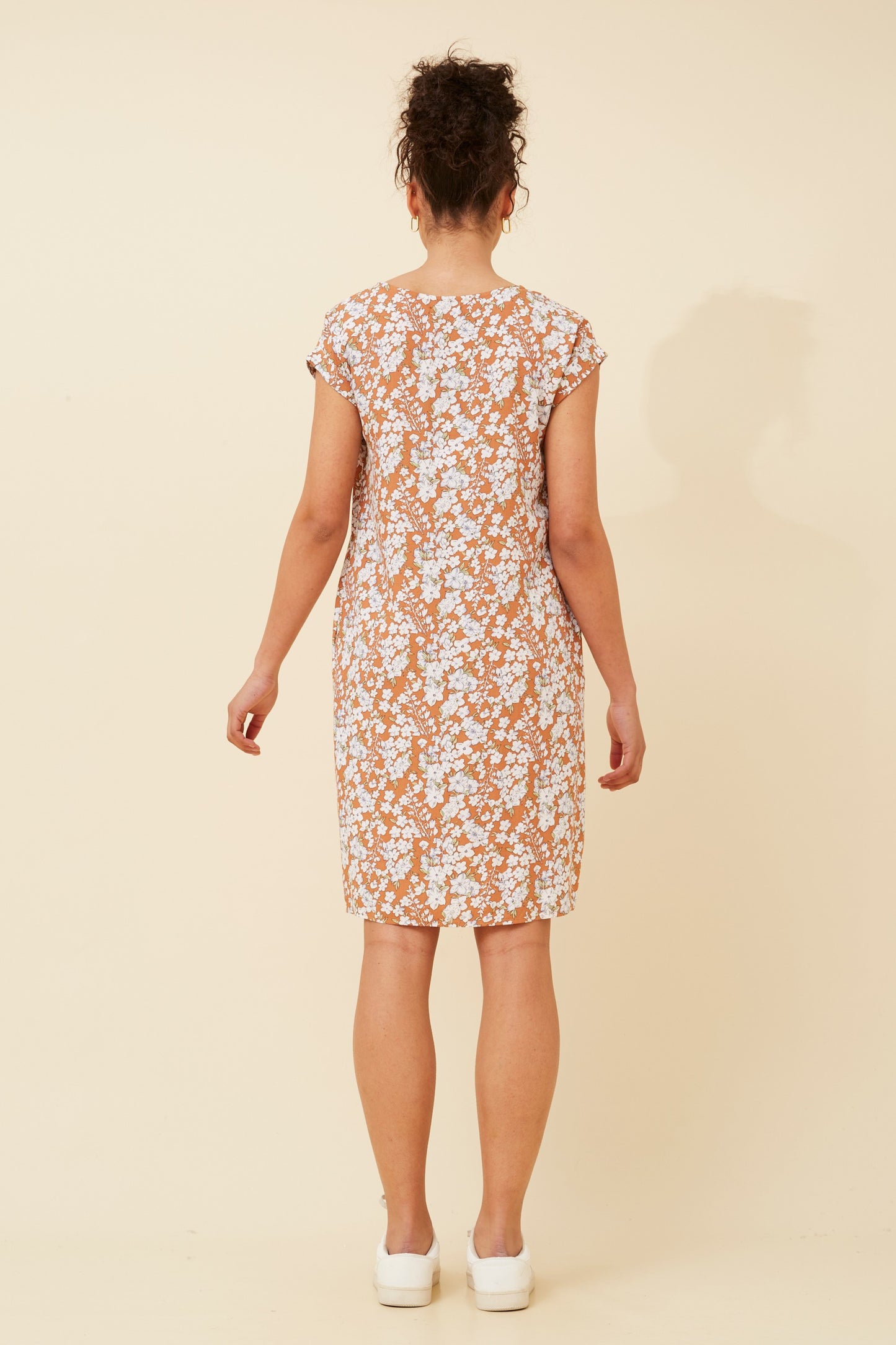 Cera Floral Shift Dress D519861