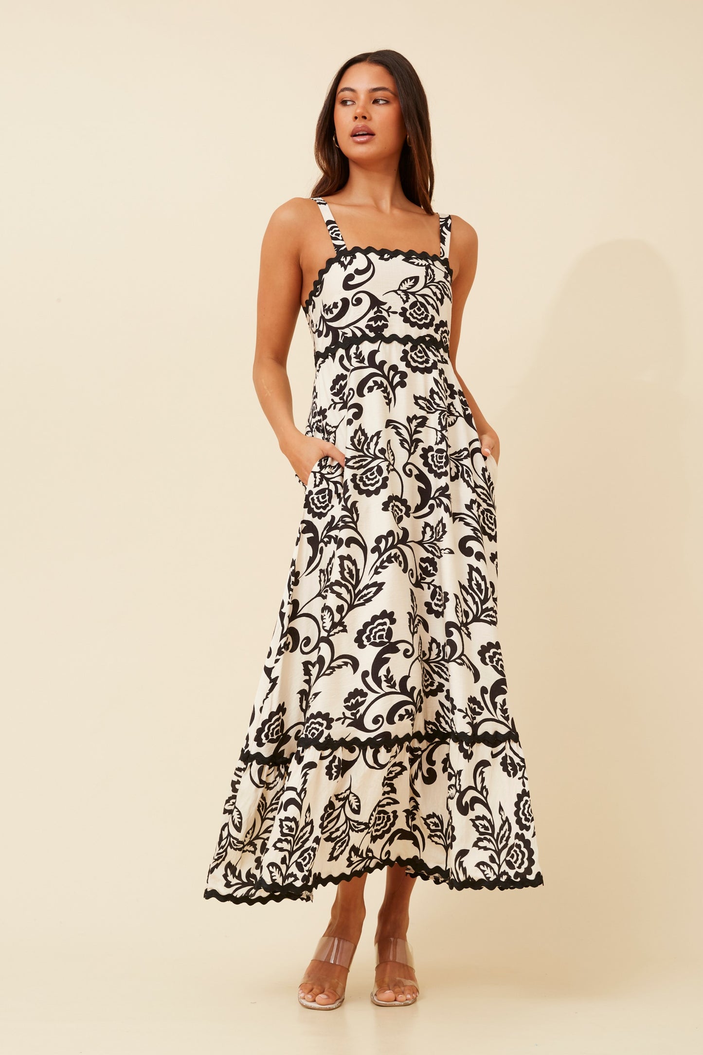 Lili Floral Print Dress - Black & White