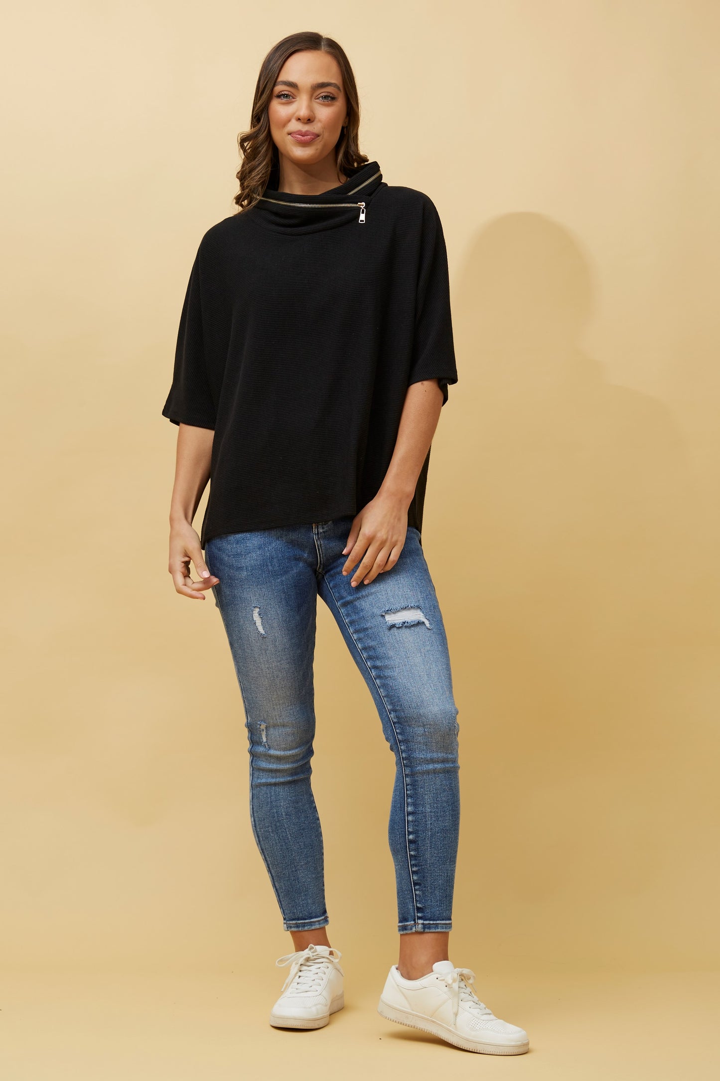 Kael Zip Detail Top T508336