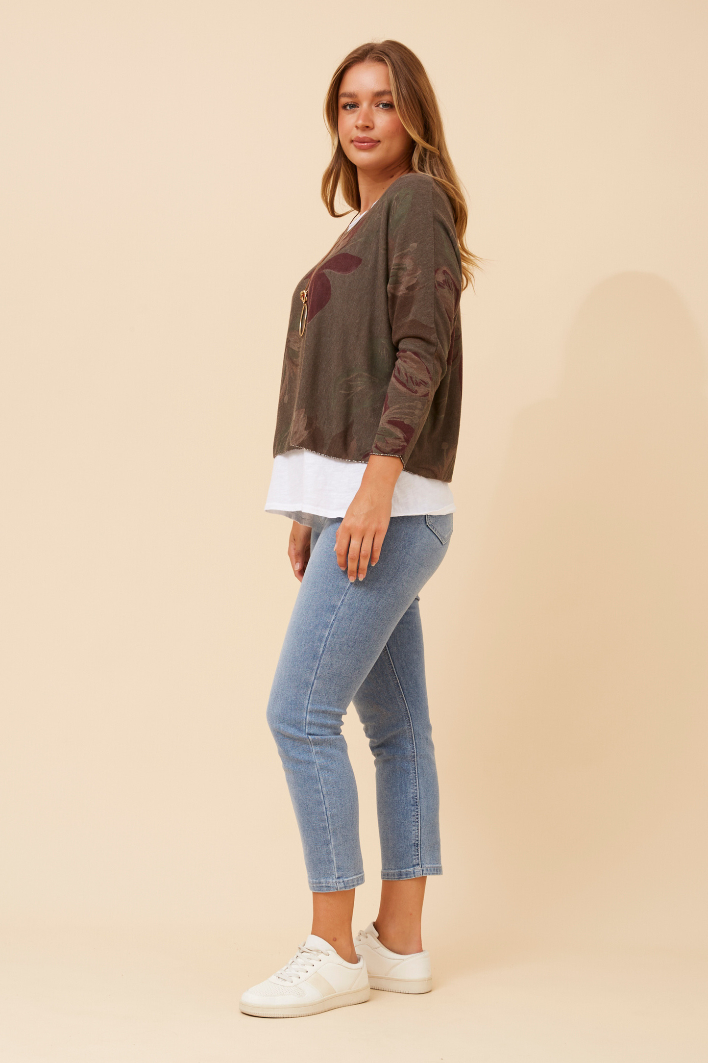 Vona Layered Top T526212
