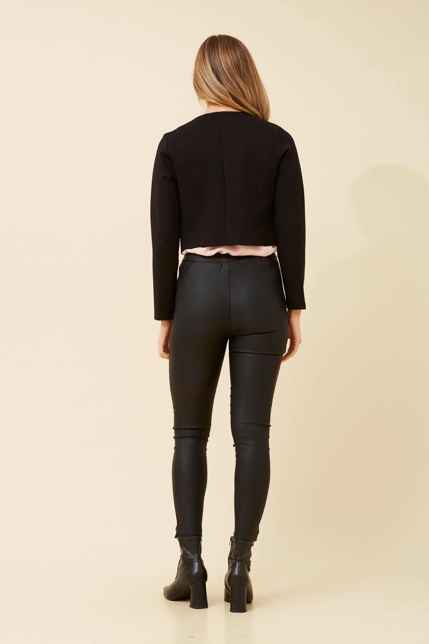 Volare Diamante Detail Crop Jacket J522958 Black