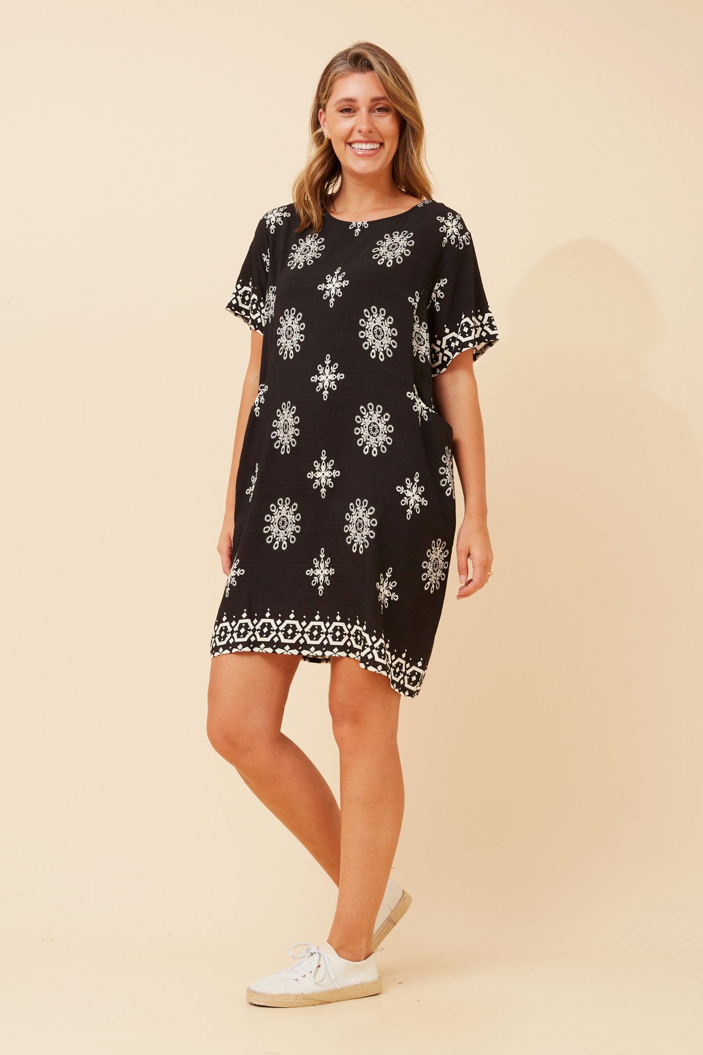 Serra Embroidery Printed Dress - D523248