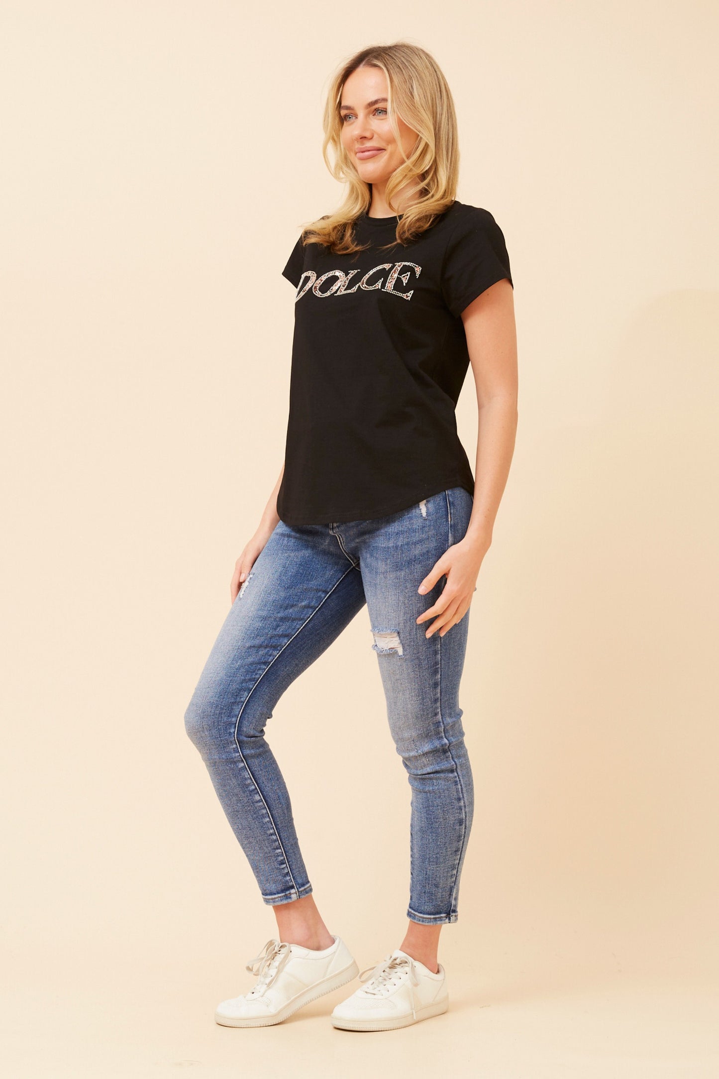 Dolce Graphic T-Shirt T522978 Black