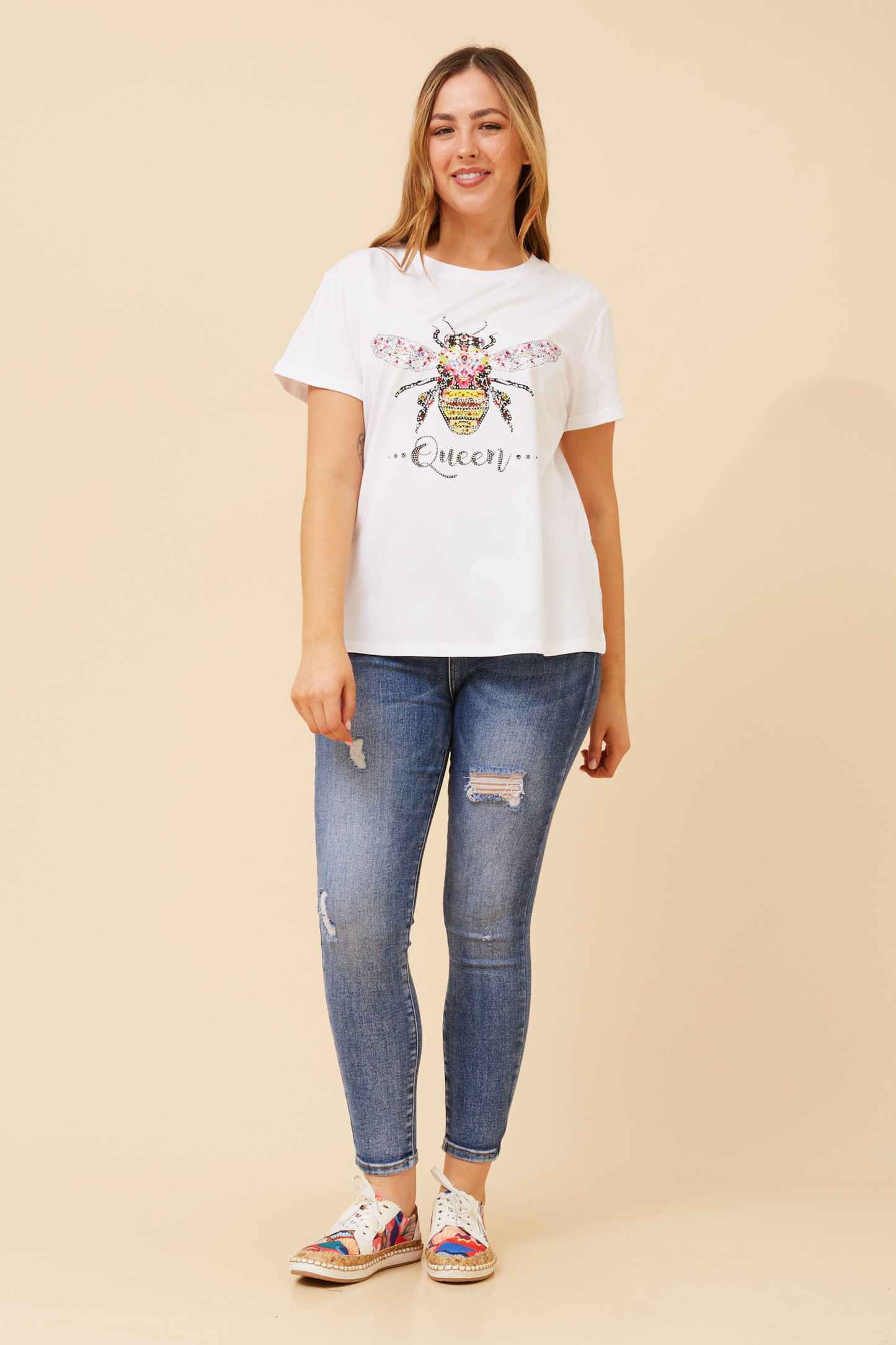 Queen Bee Graphic T-Shirt - T525502