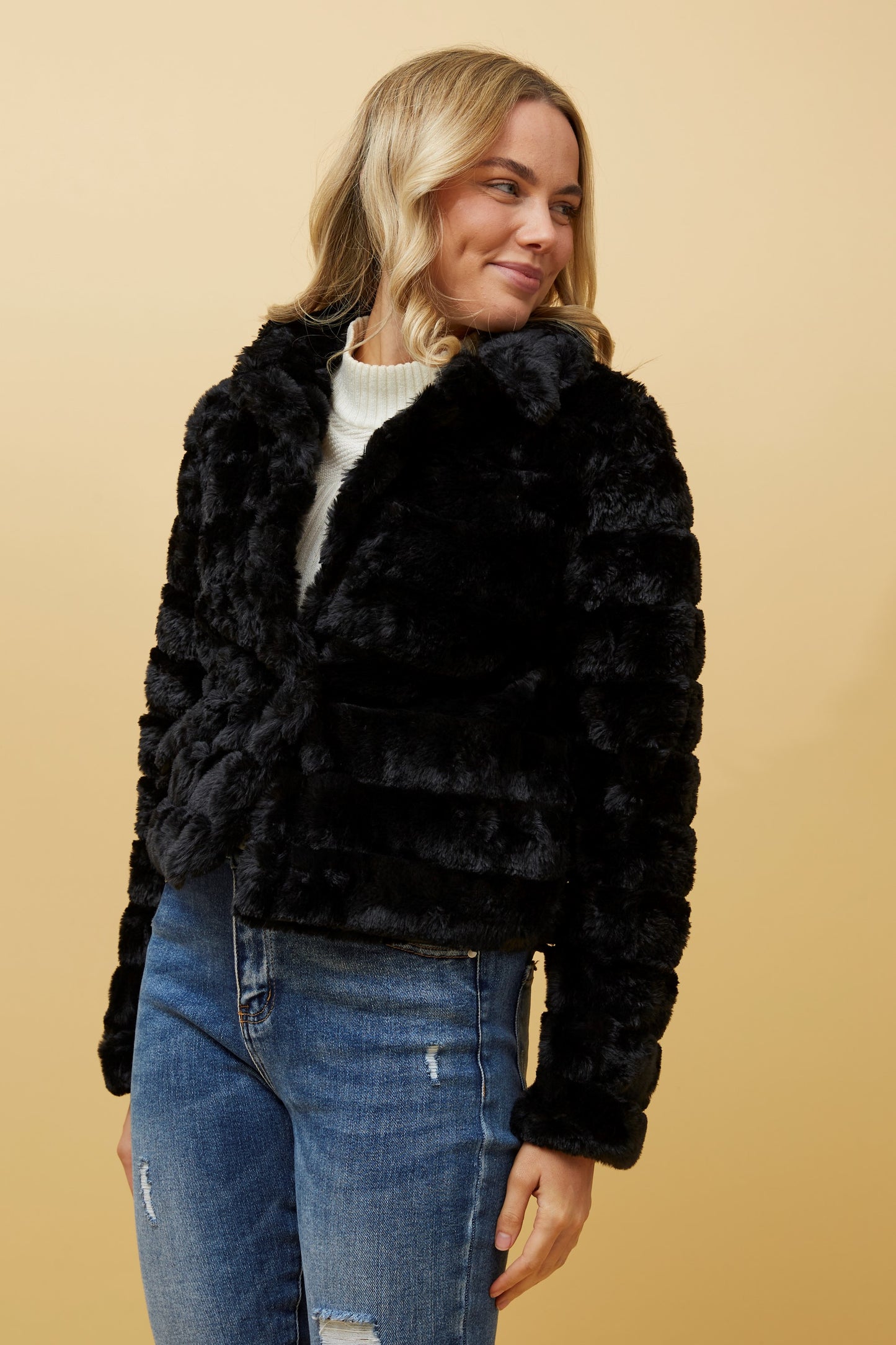 Ava Faux Fur Jacket J511031