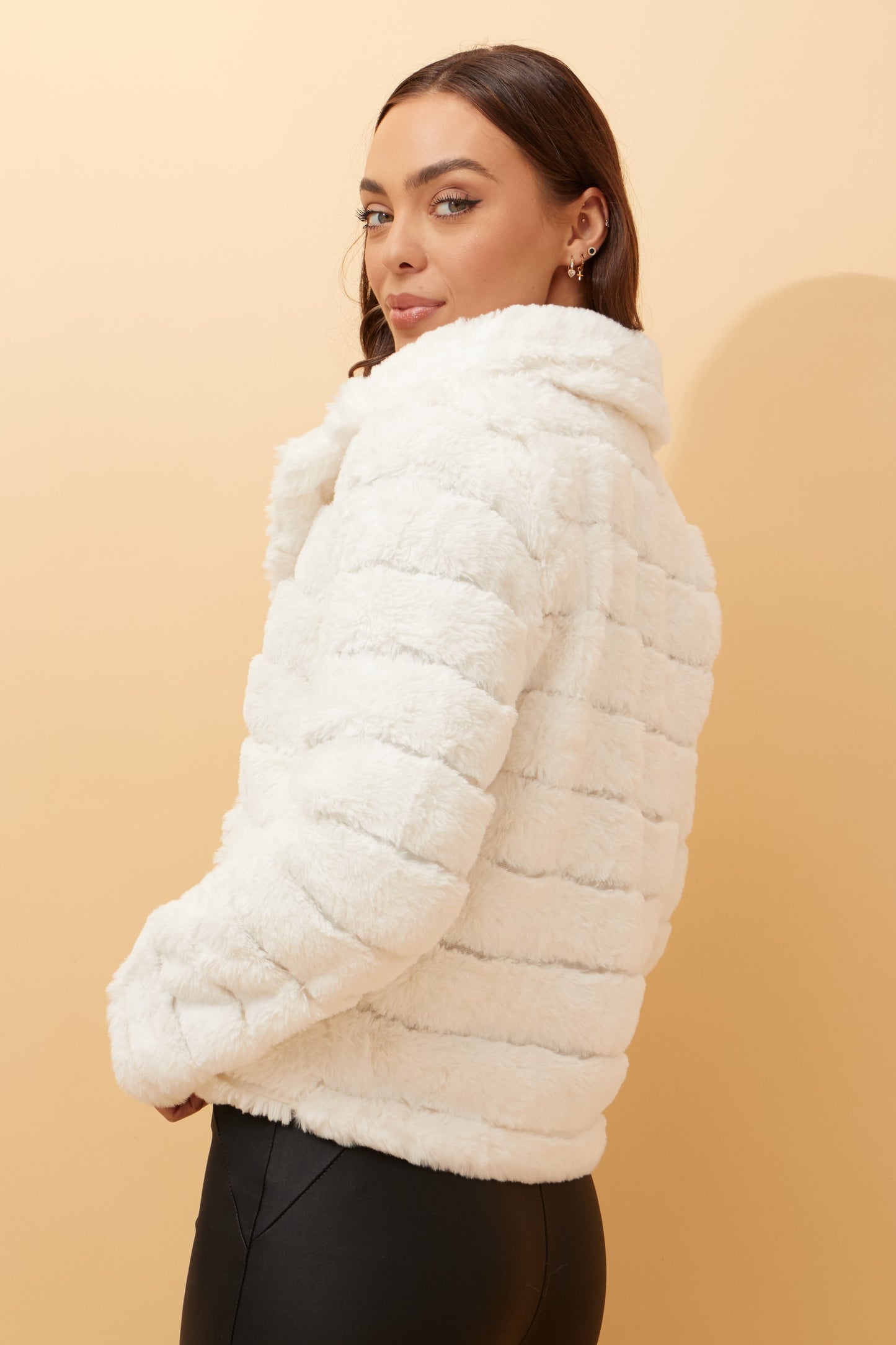 Ava Faux Fur Jacket White J511031