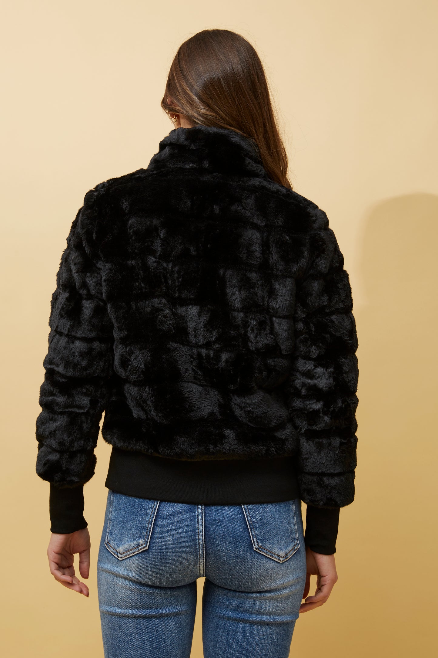 Aurora Faux Fur Black J515278