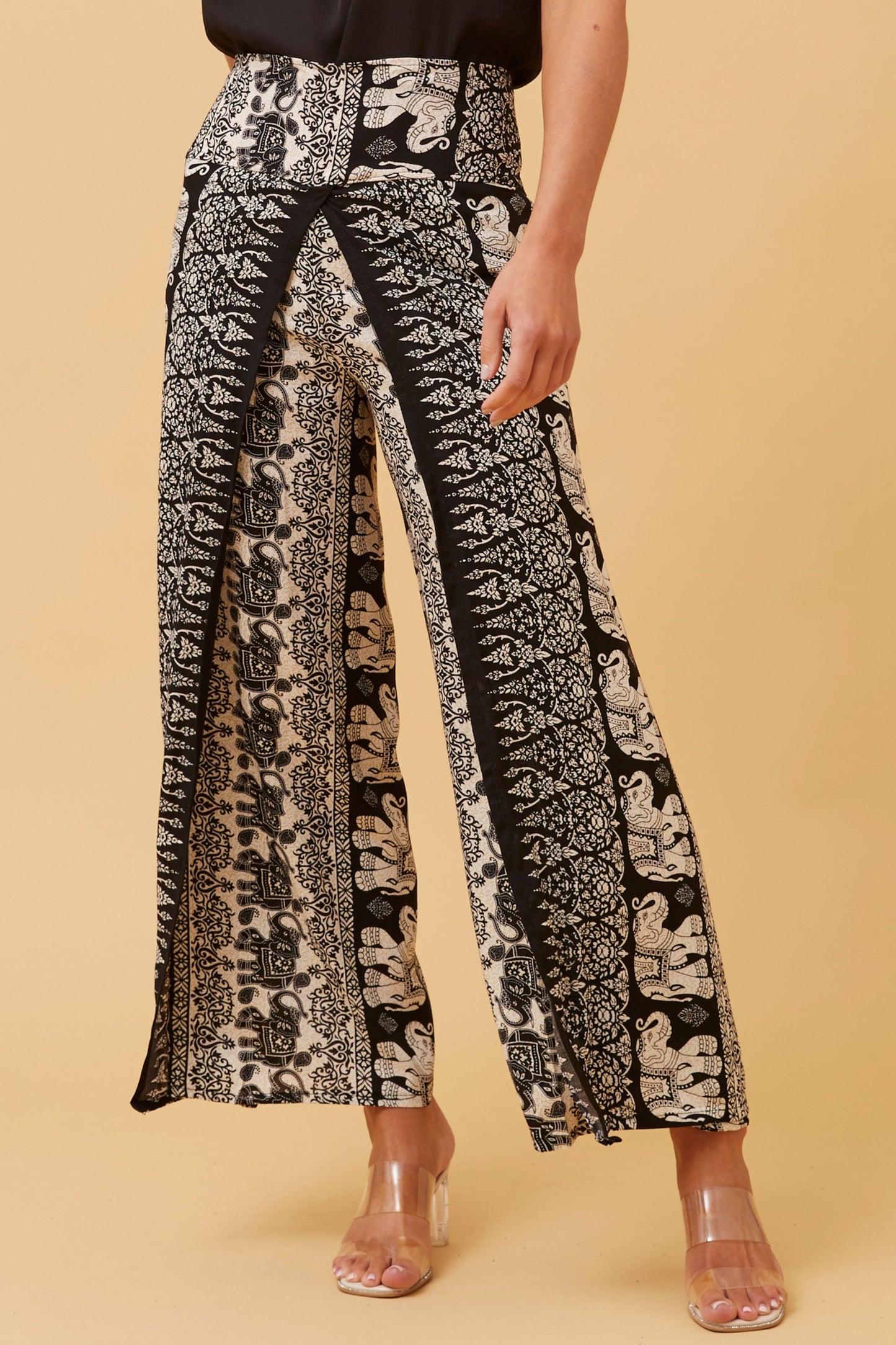 Elephant Printed Pant P513913- Black