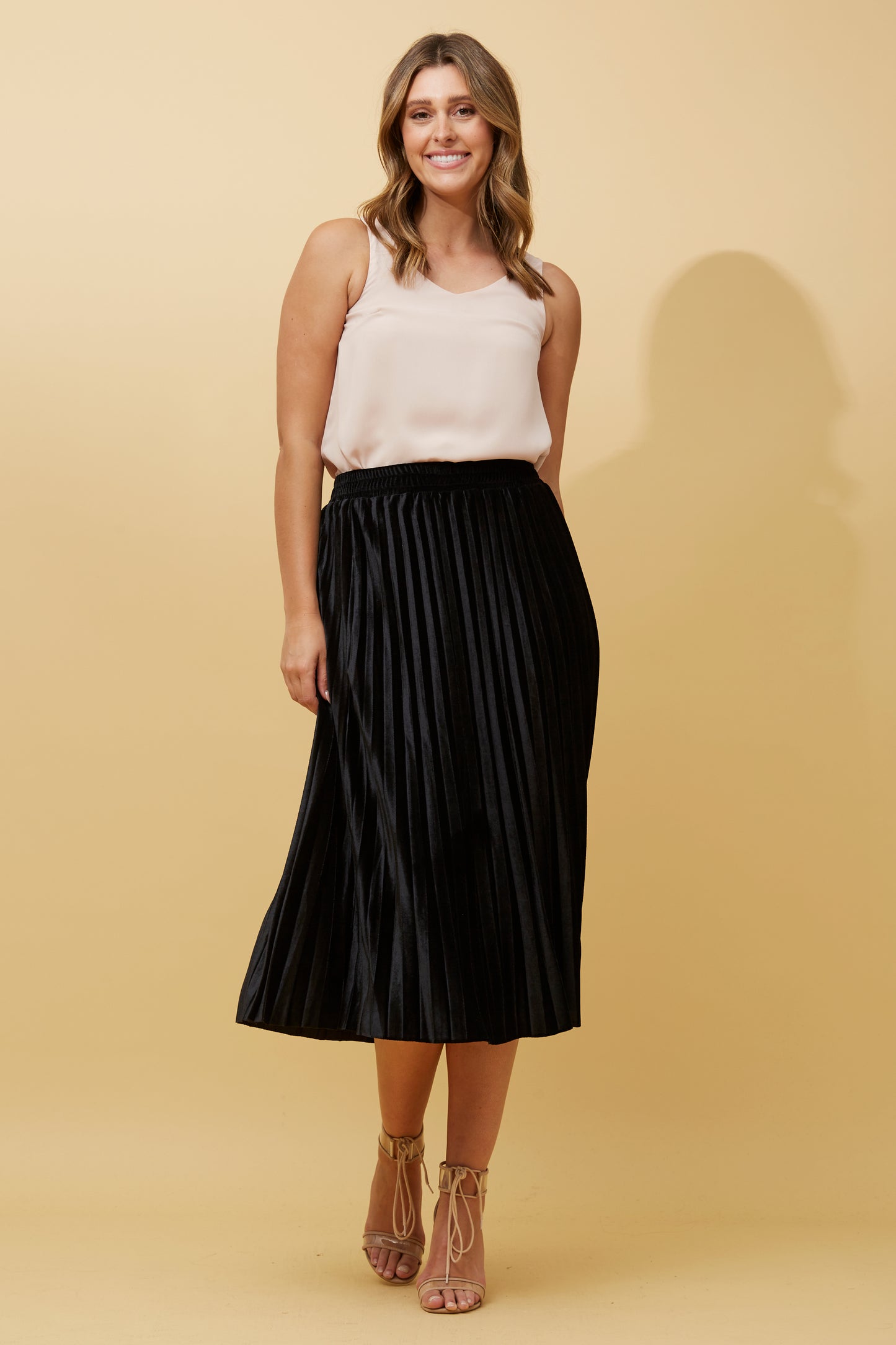 Cory Pleated Midi Black Skirt S51264