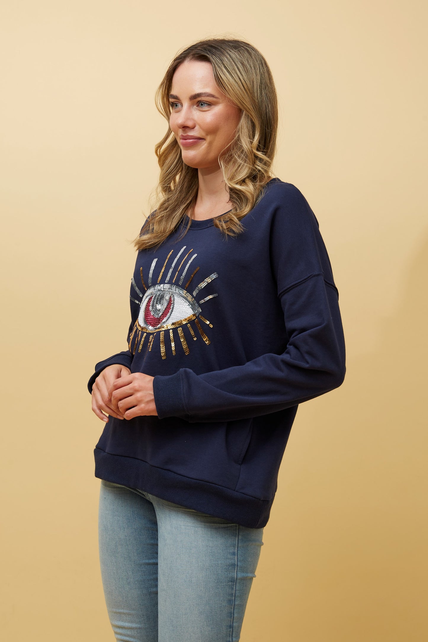 Sequin Evil Eye Fleece T514906