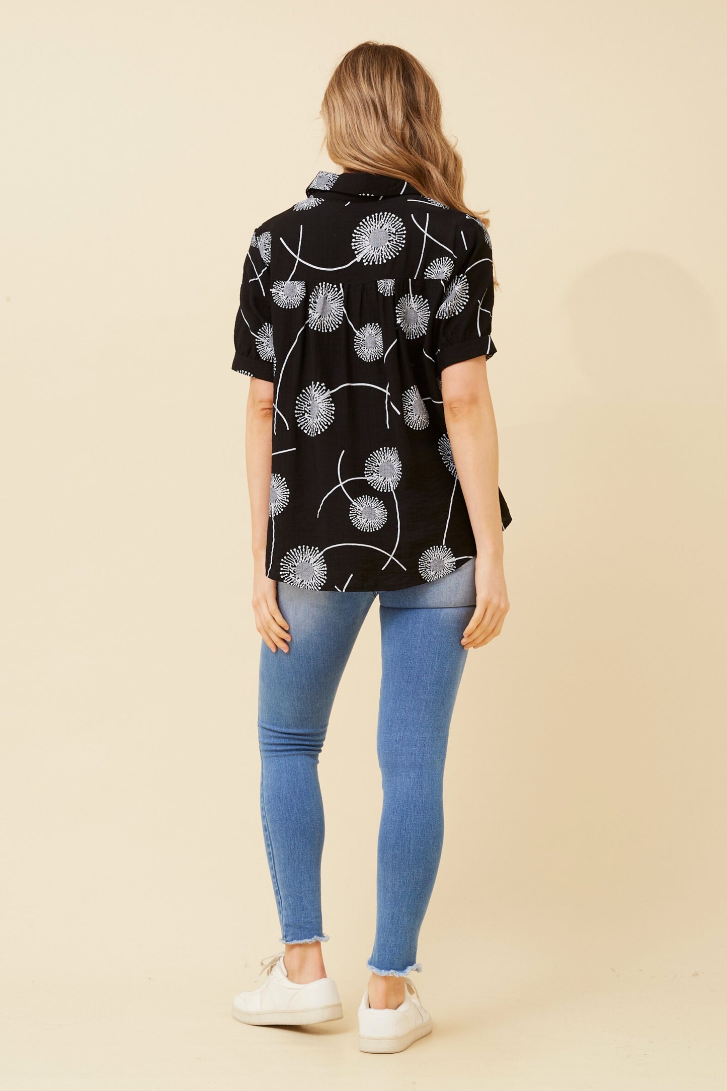 Sinna Abstract Print Shirt - Black T517627