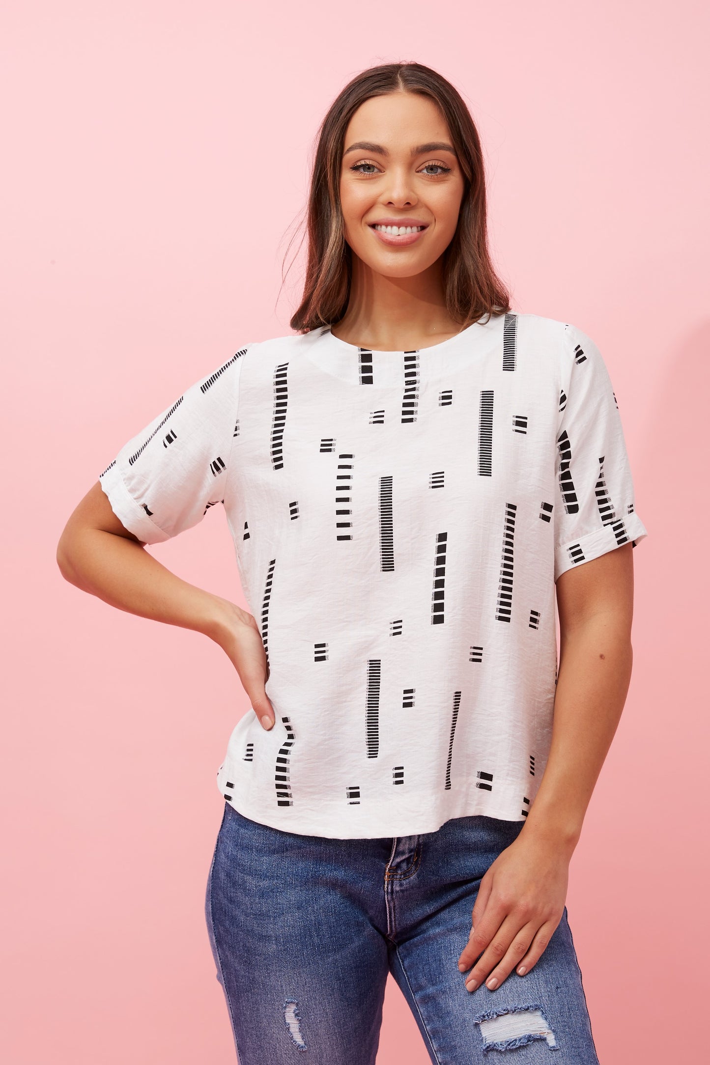 Carolyn Short Sleeve Top - White T731876