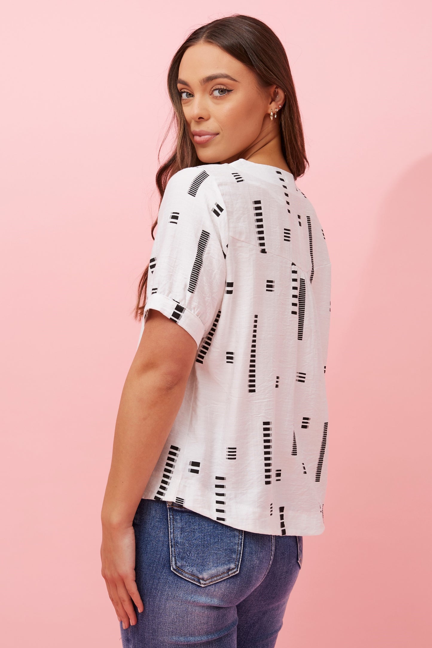 Carolyn Short Sleeve Top - White T731876