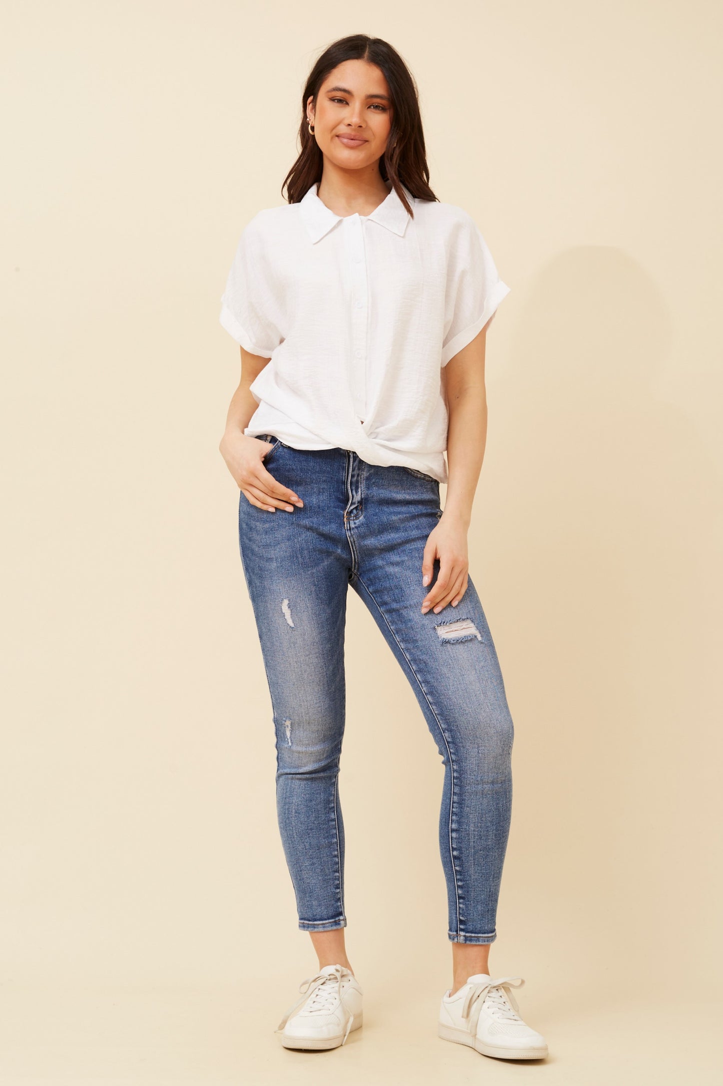 Tia Short Sleeve Shirt - White T732029